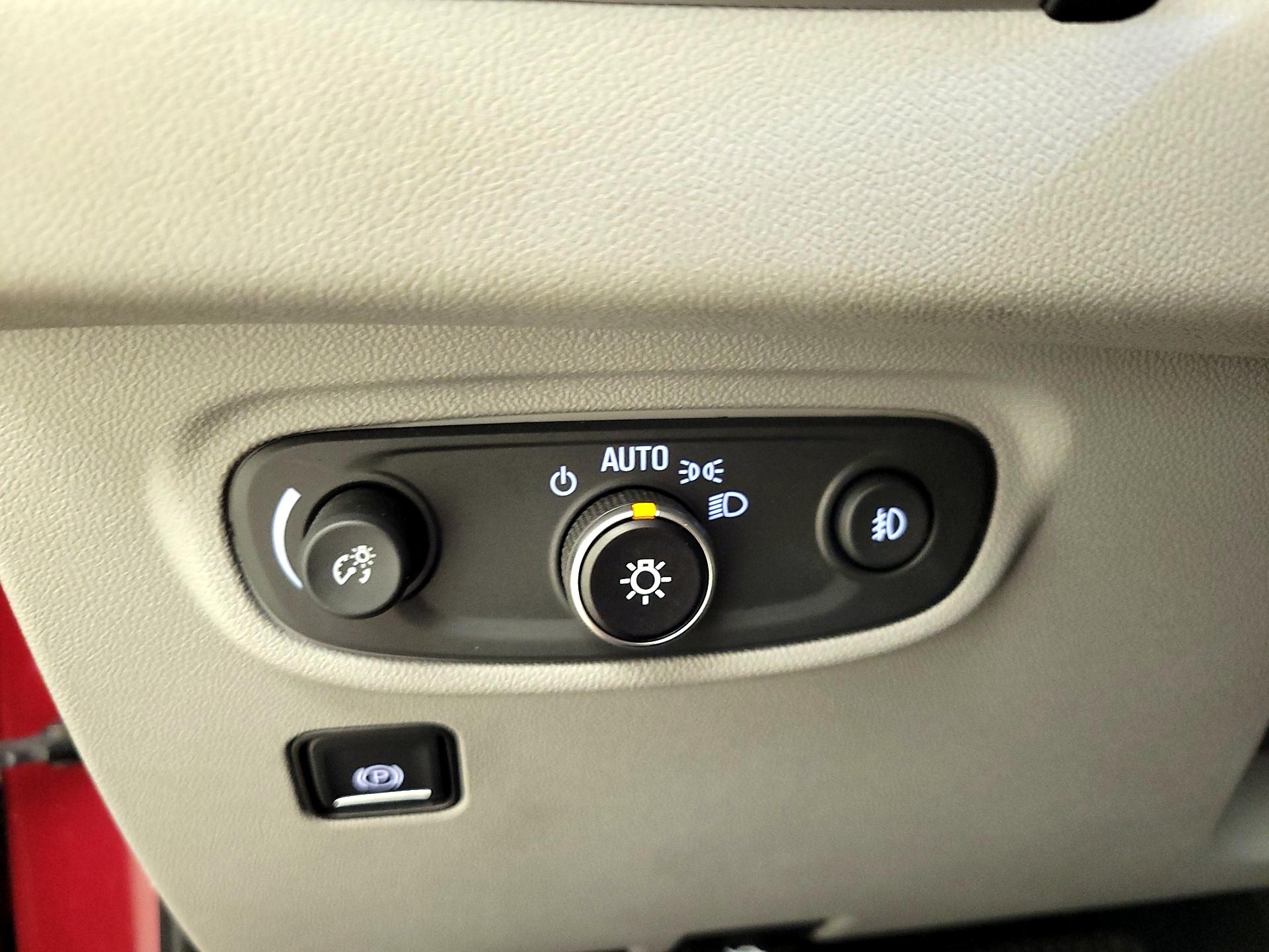 Thumbnail: 2020 GMC Terrain - 13