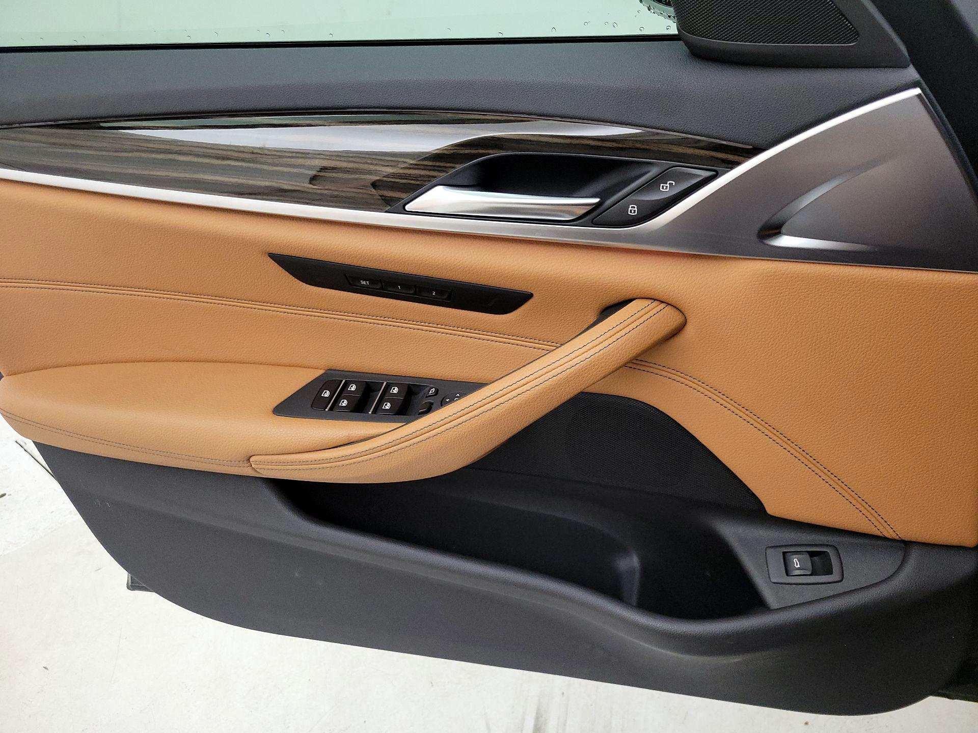 Thumbnail: 2019 BMW 5 Series - 12