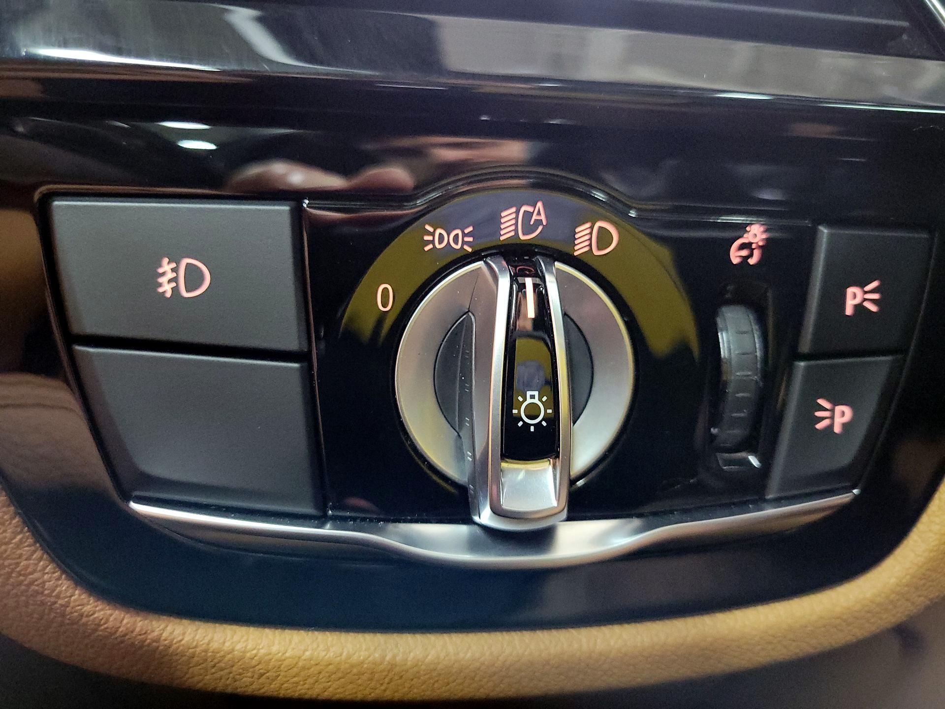 Thumbnail: 2019 BMW 5 Series - 13