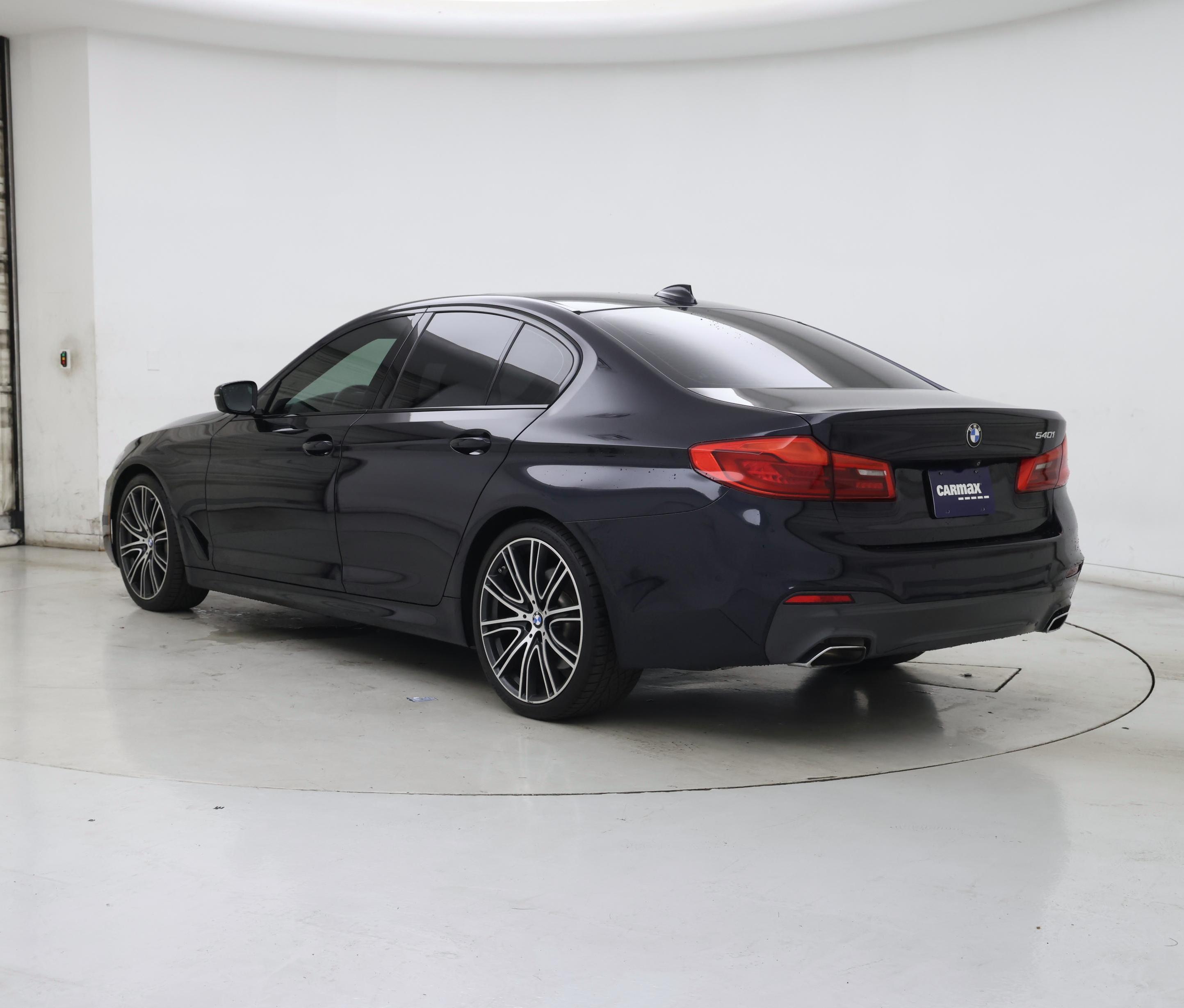 Thumbnail: 2019 BMW 5 Series - 2