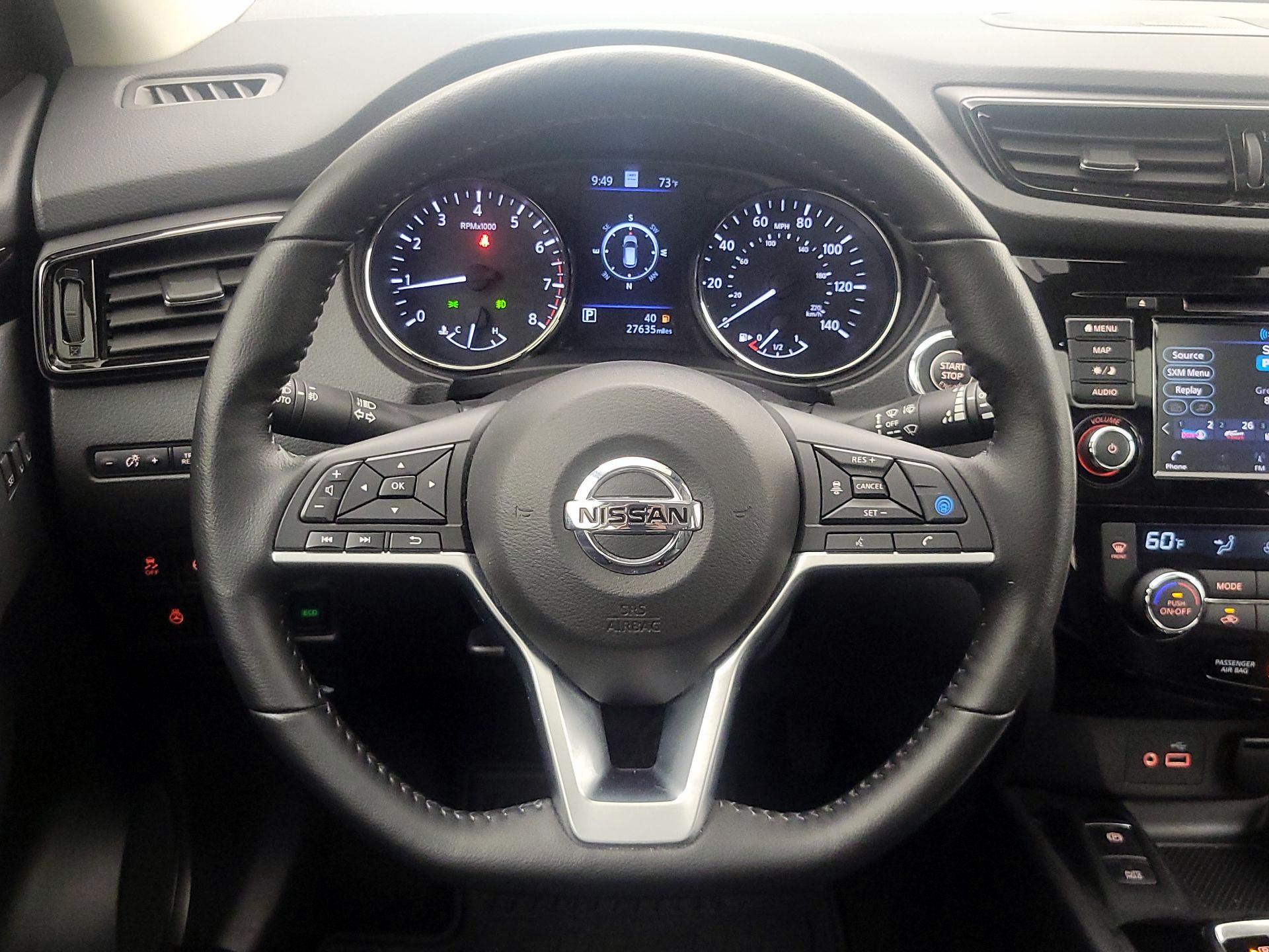 Thumbnail: 2022 Nissan Rogue Sport - 10