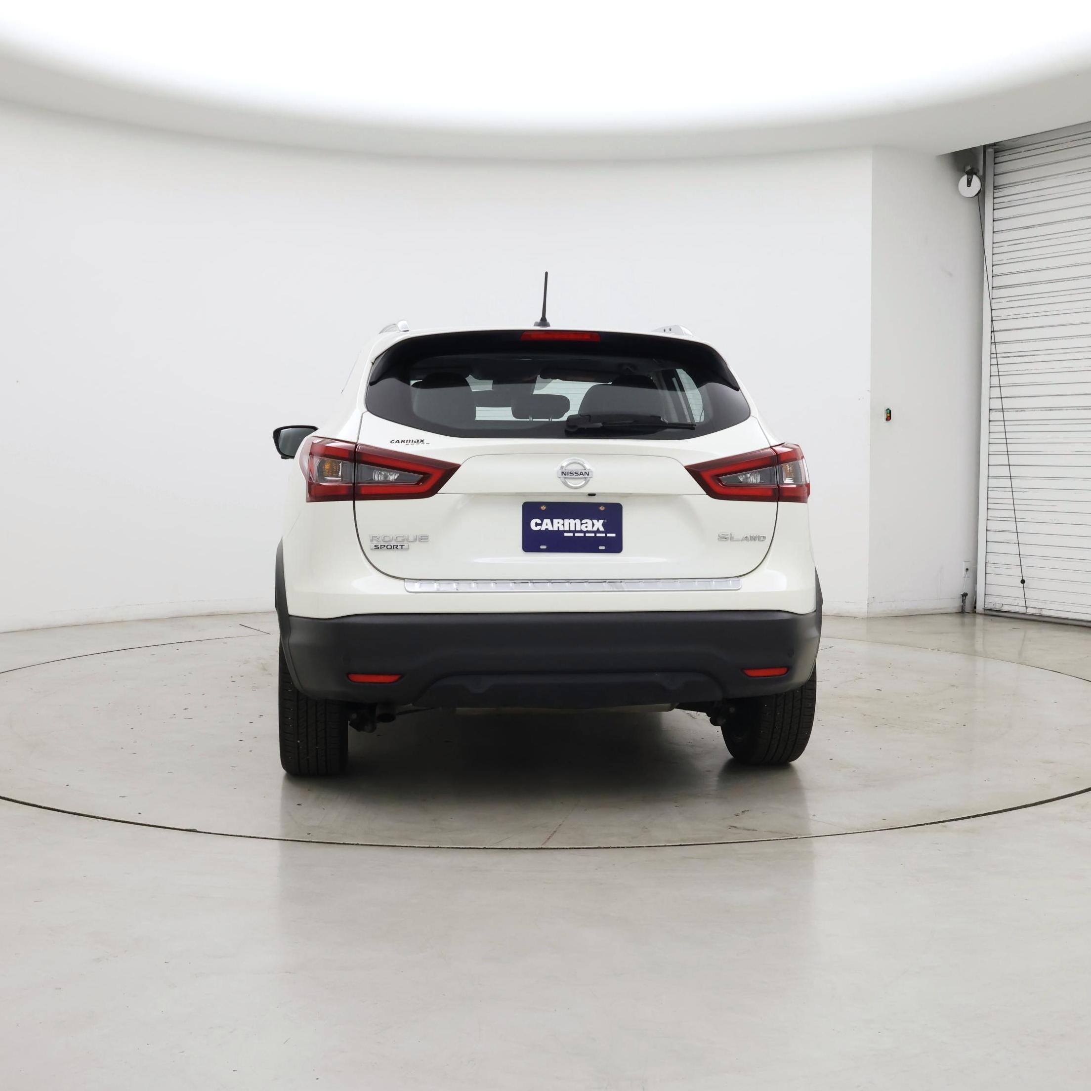 Thumbnail: 2022 Nissan Rogue Sport - 6