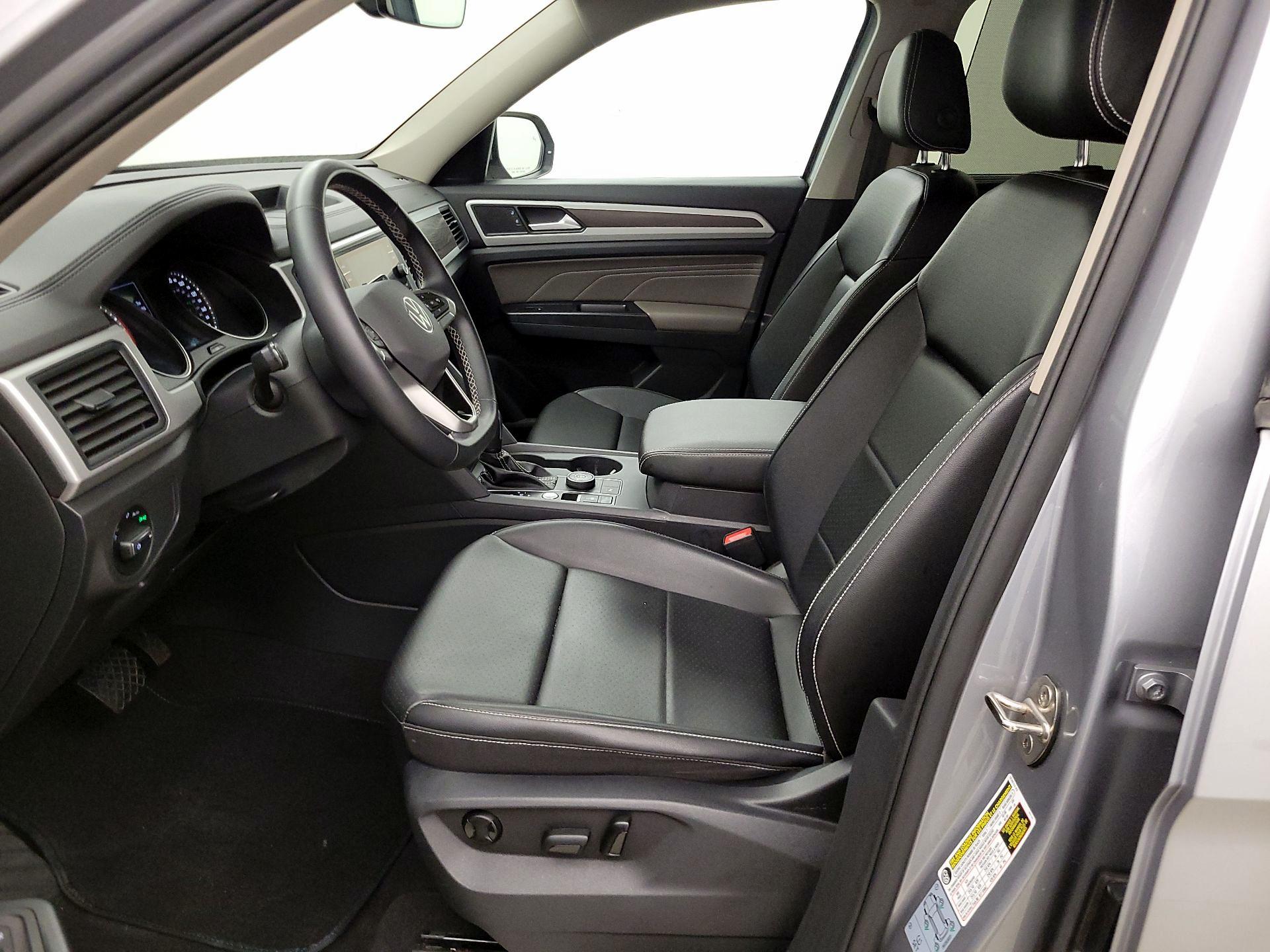 Thumbnail: 2021 Volkswagen Atlas - 11