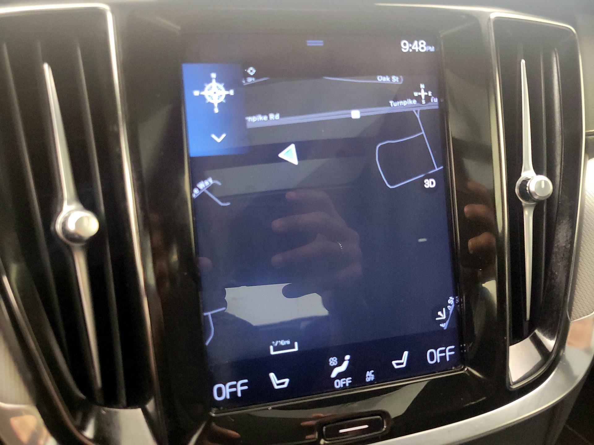 Thumbnail: 2020 Volvo S60 - 14