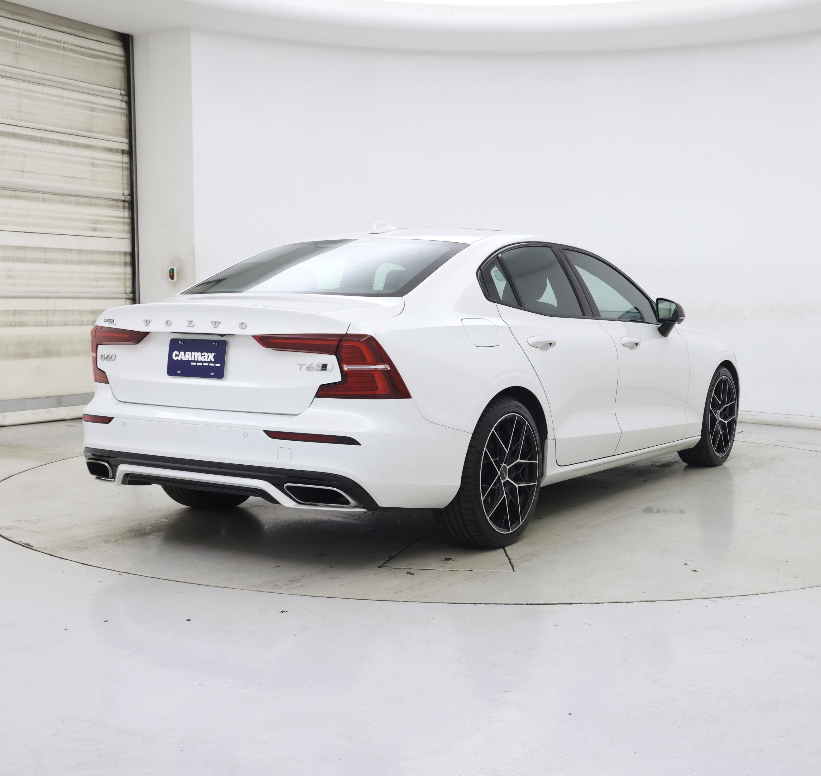 Thumbnail: 2020 Volvo S60 - 8
