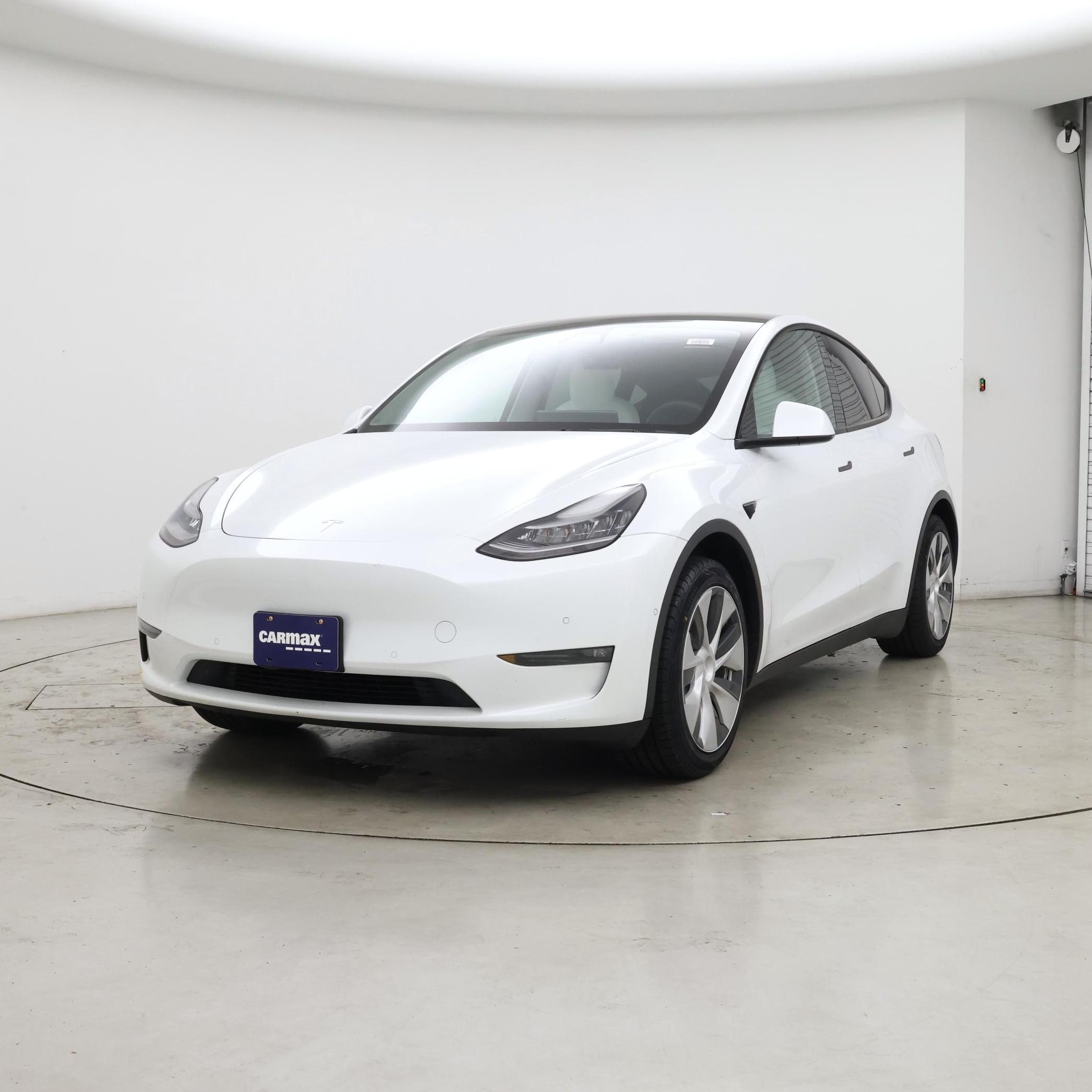 Thumbnail: 2021 Tesla Model Y - 4