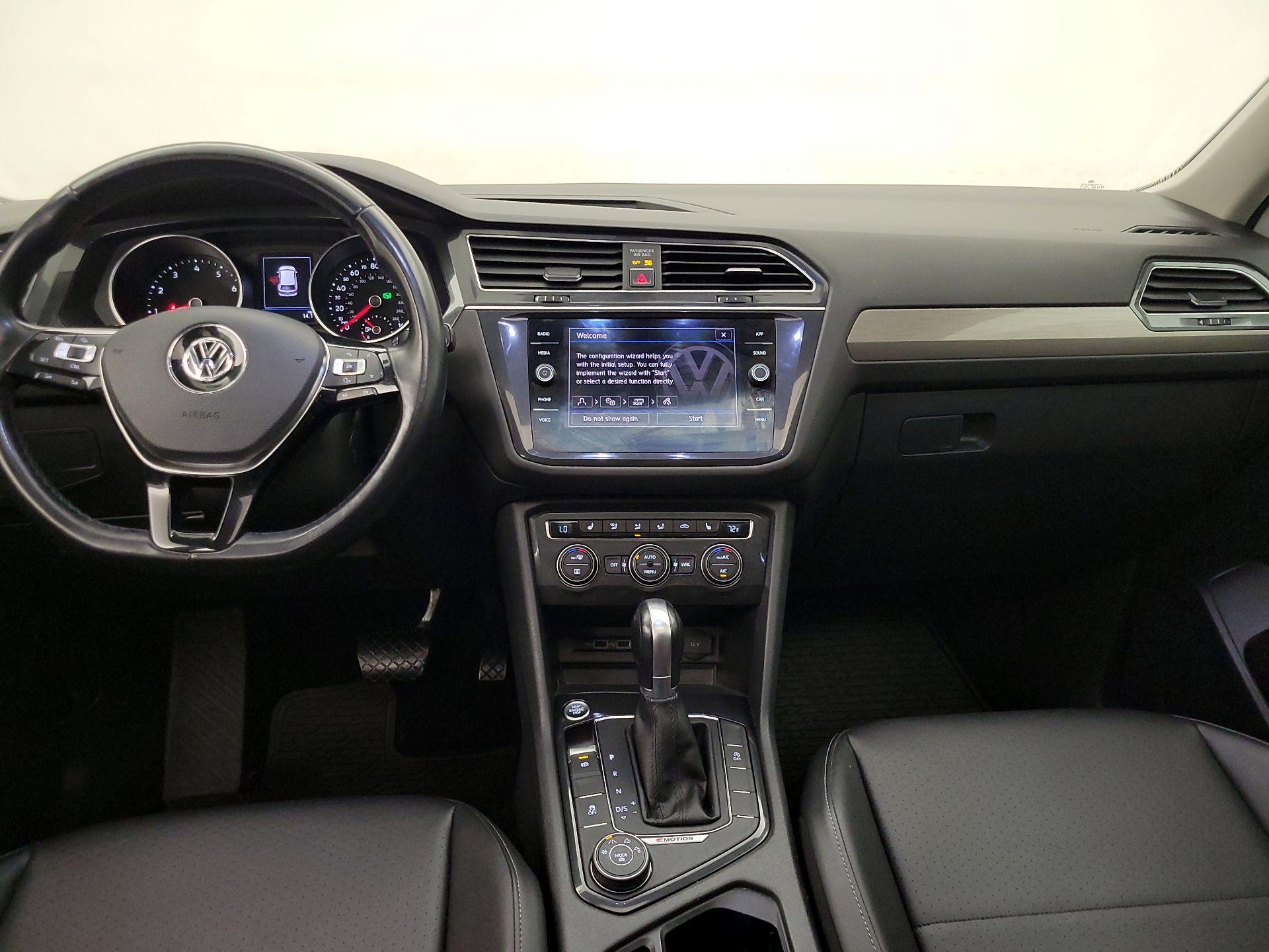 Thumbnail: 2018 Volkswagen Tiguan - 9