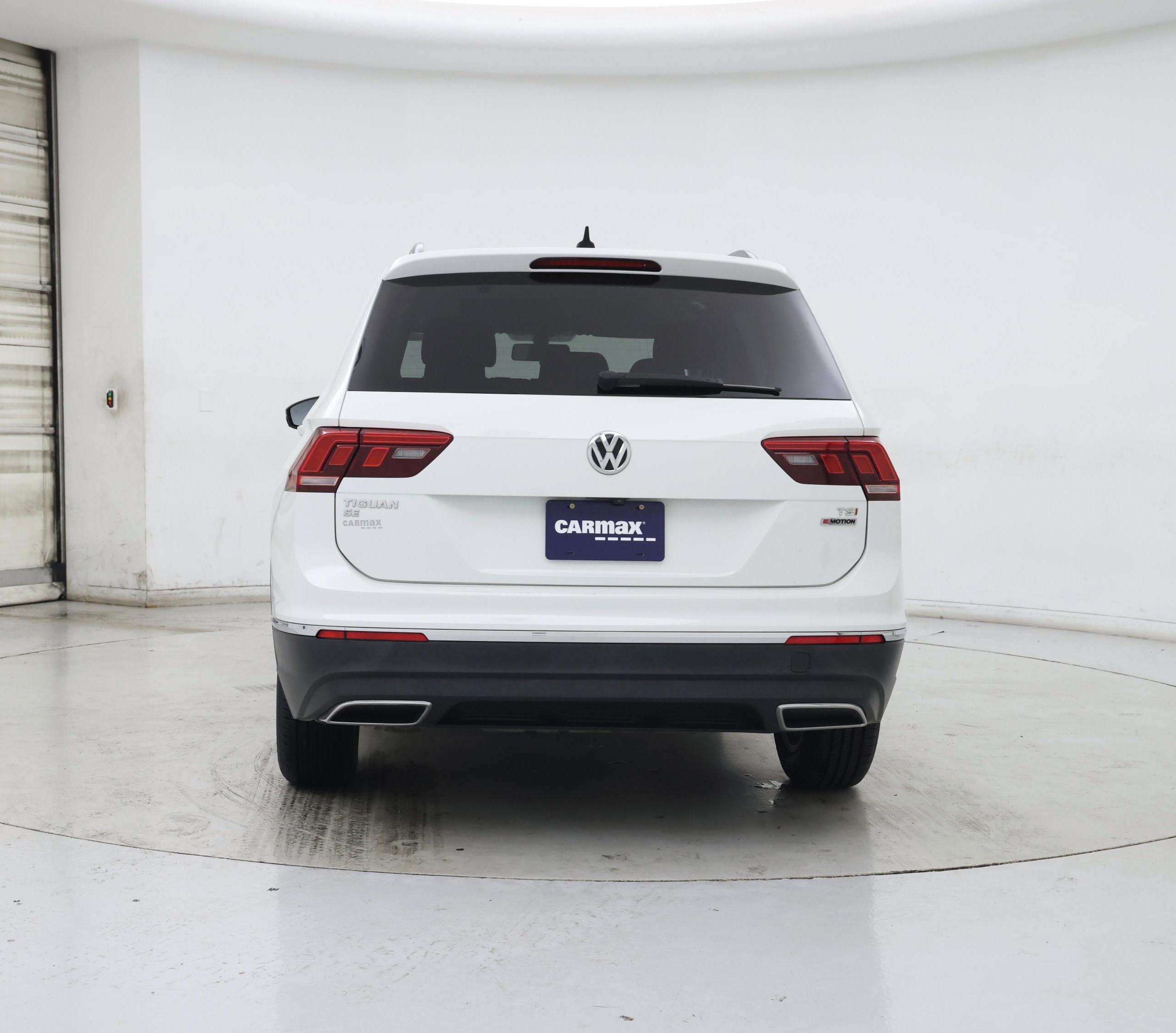 Thumbnail: 2018 Volkswagen Tiguan - 6