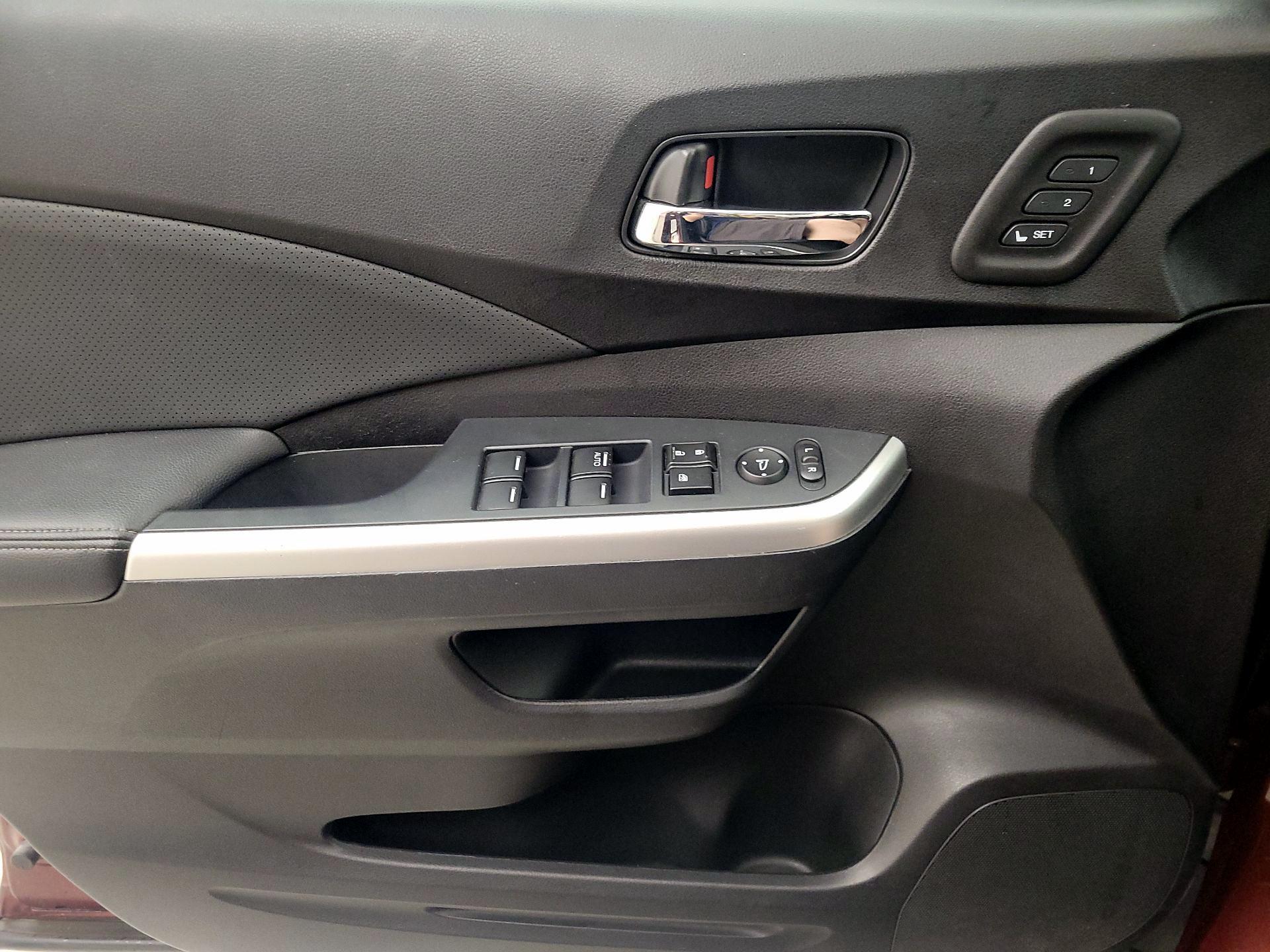 Thumbnail: 2015 Honda CR-V - 12