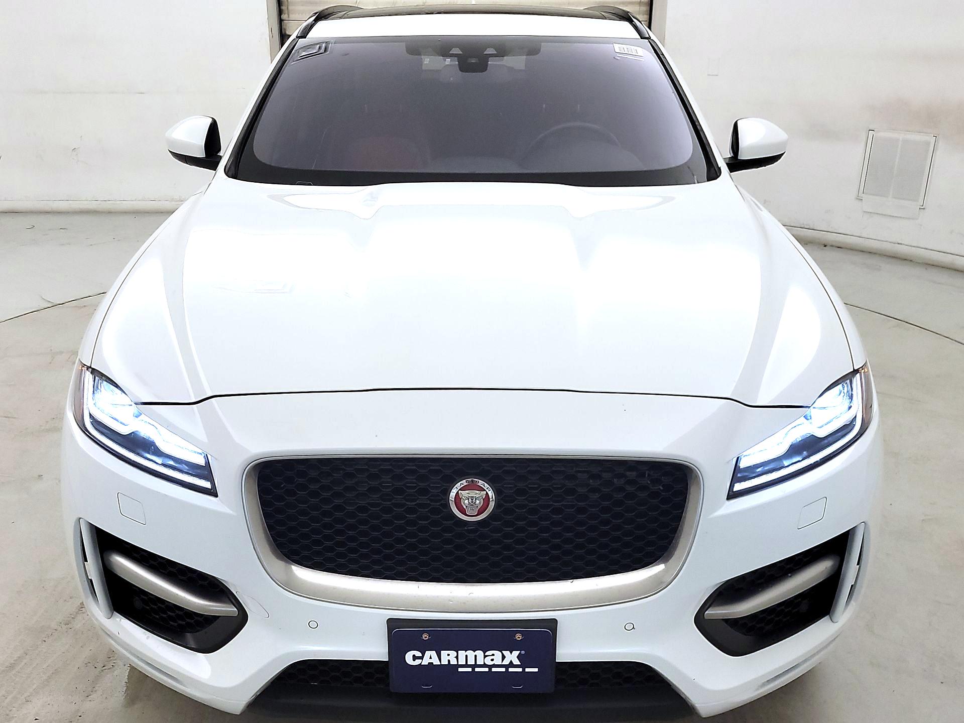 Thumbnail: 2018 Jaguar F-Pace - 2