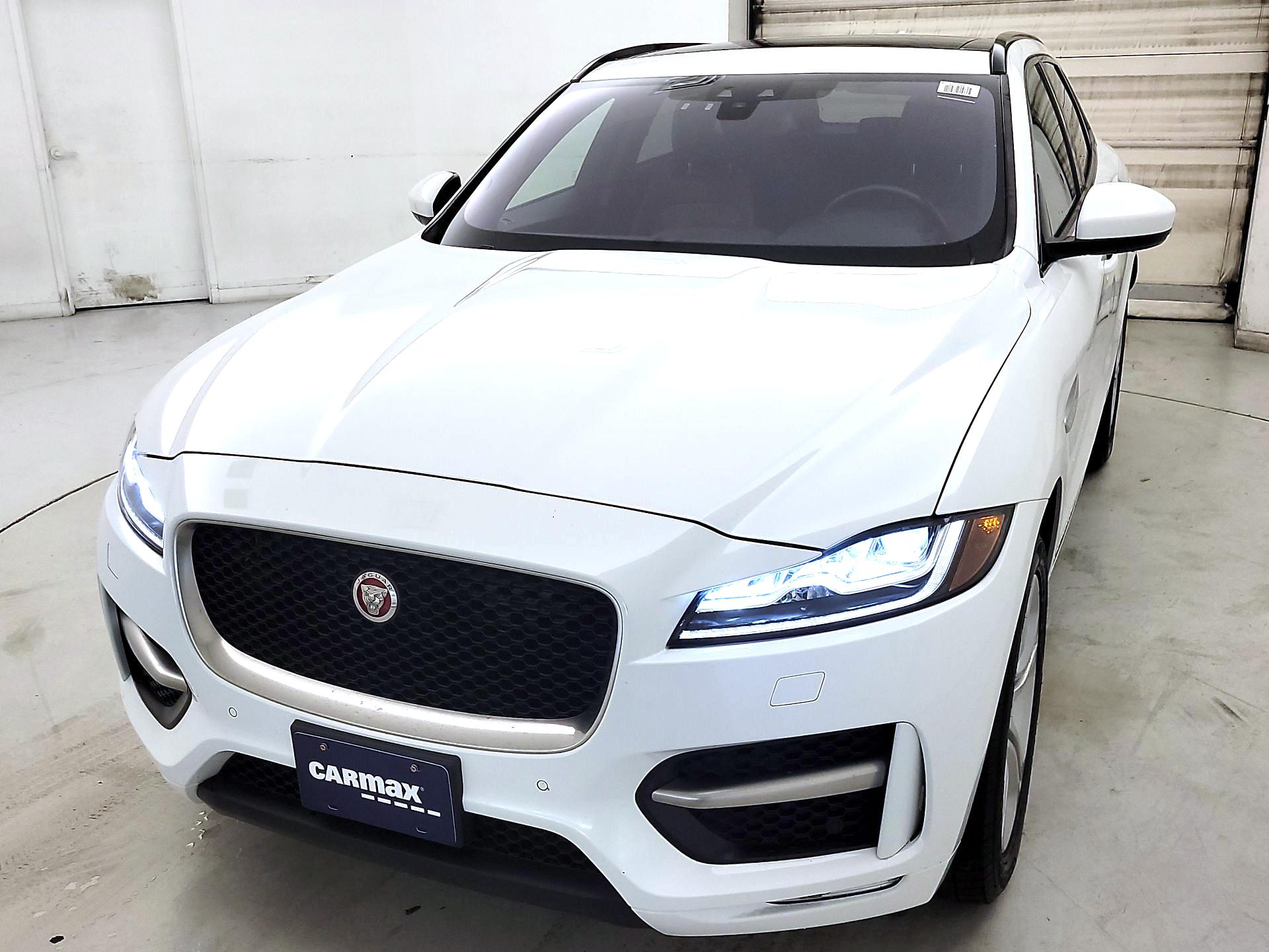 Thumbnail: 2018 Jaguar F-Pace - 3
