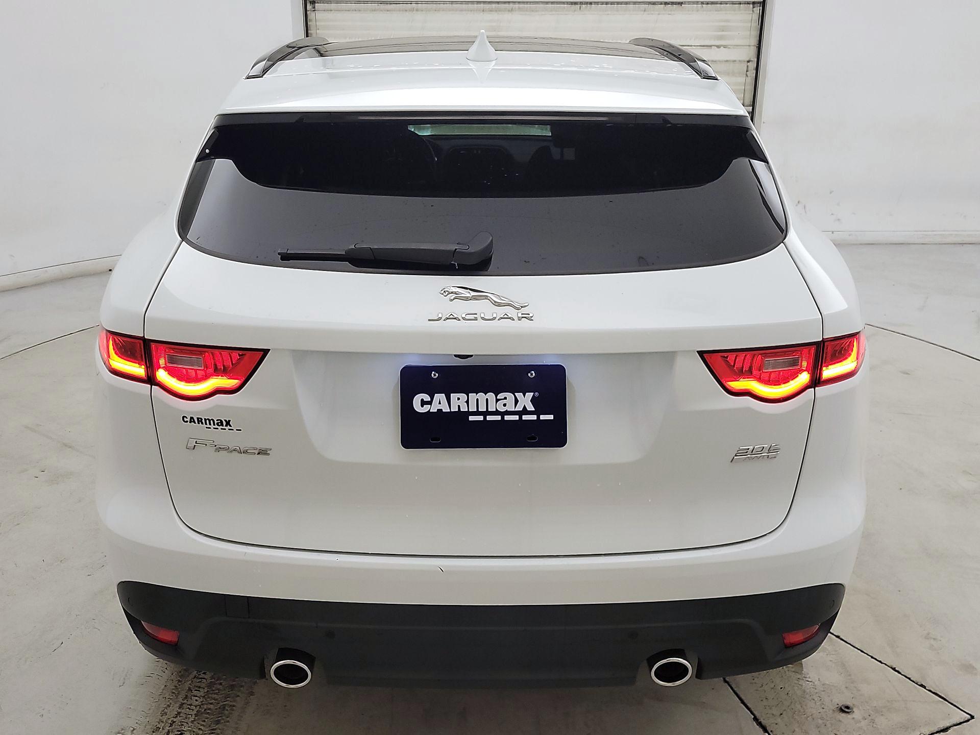 Thumbnail: 2018 Jaguar F-Pace - 6