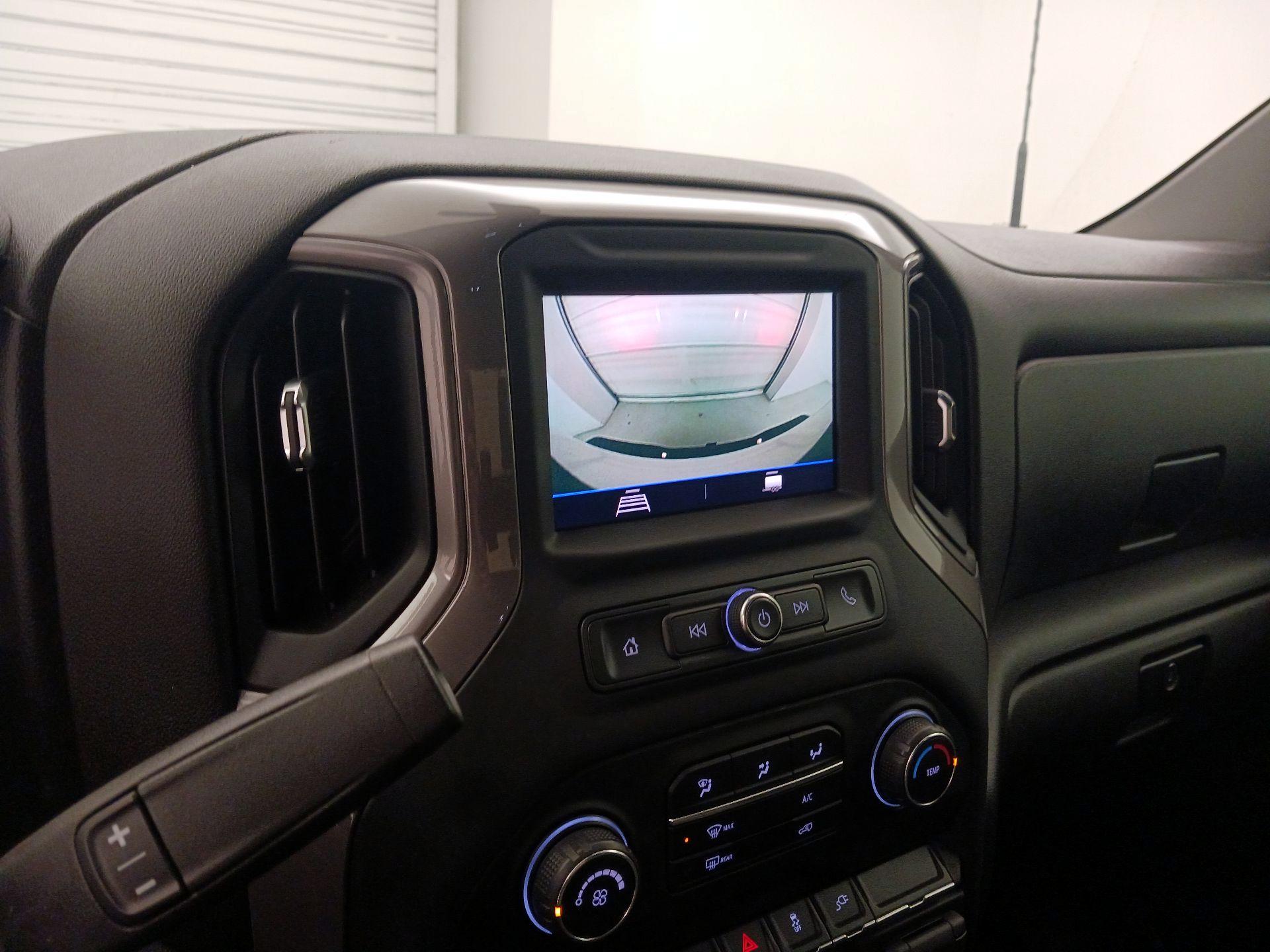Thumbnail: 2021 Chevrolet Silverado 2500 - 14