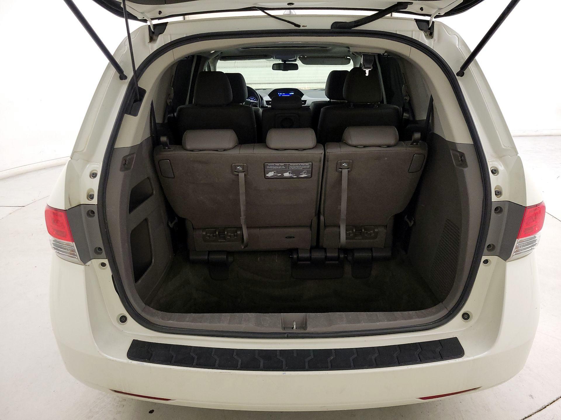 Thumbnail: 2015 Honda Odyssey - 19