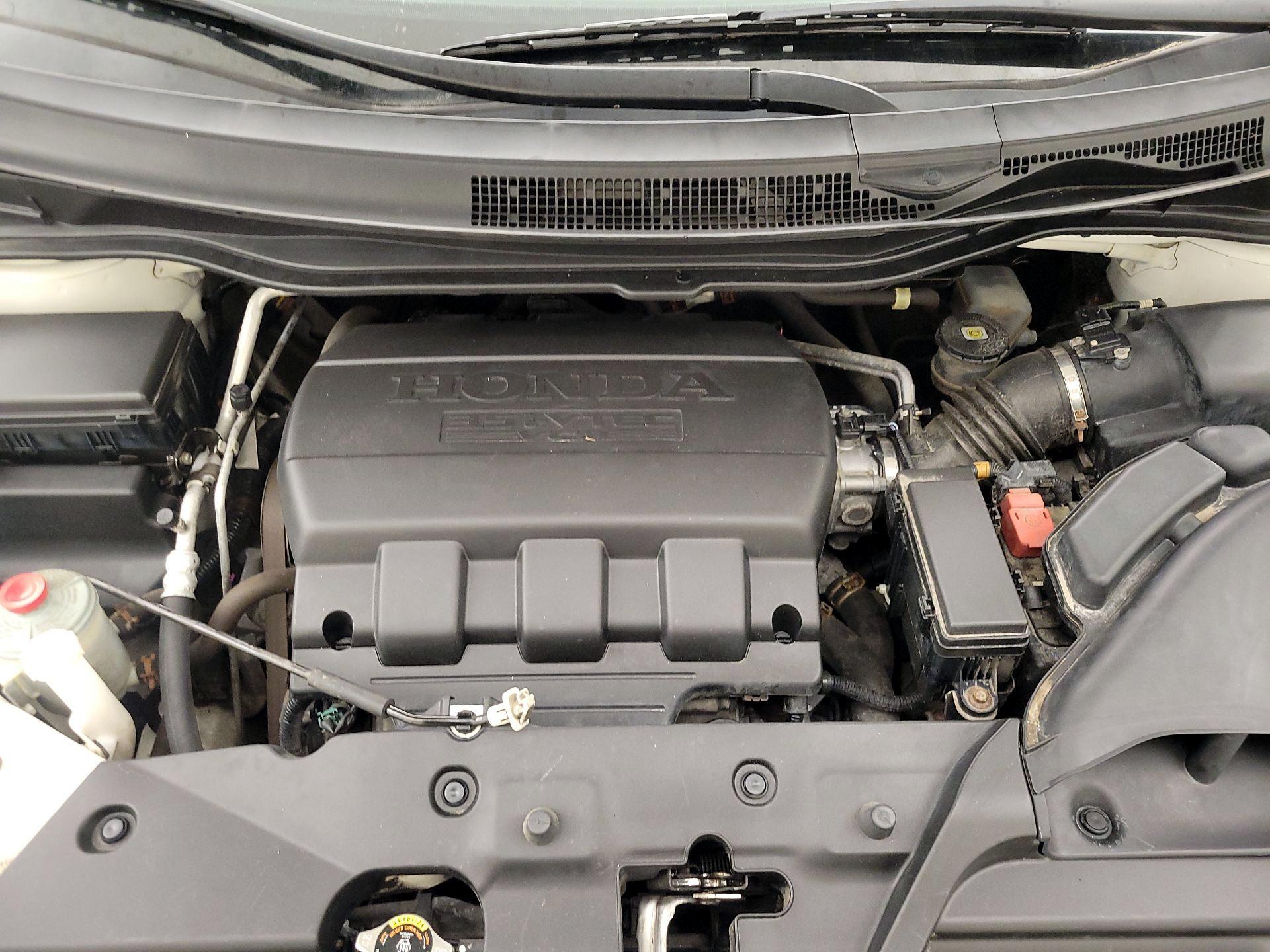 Thumbnail: 2015 Honda Odyssey - 20