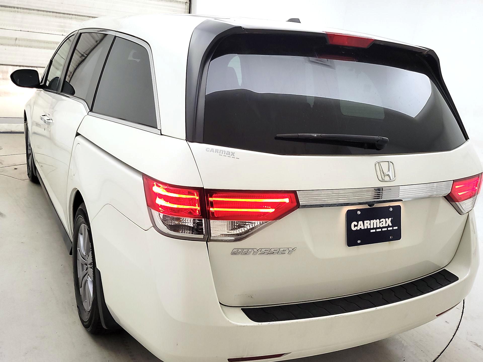 Thumbnail: 2015 Honda Odyssey - 7