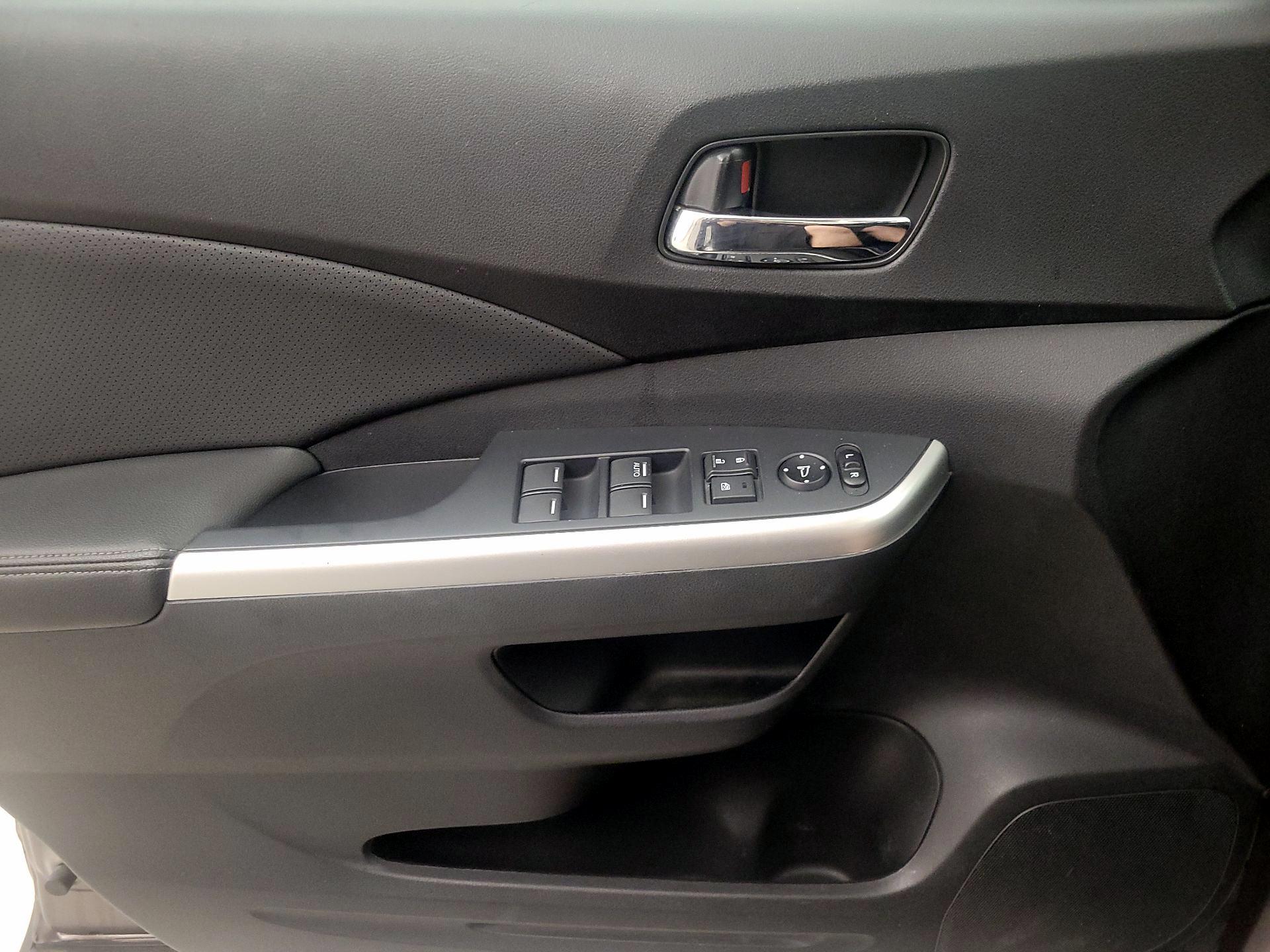 Thumbnail: 2016 Honda CR-V - 12