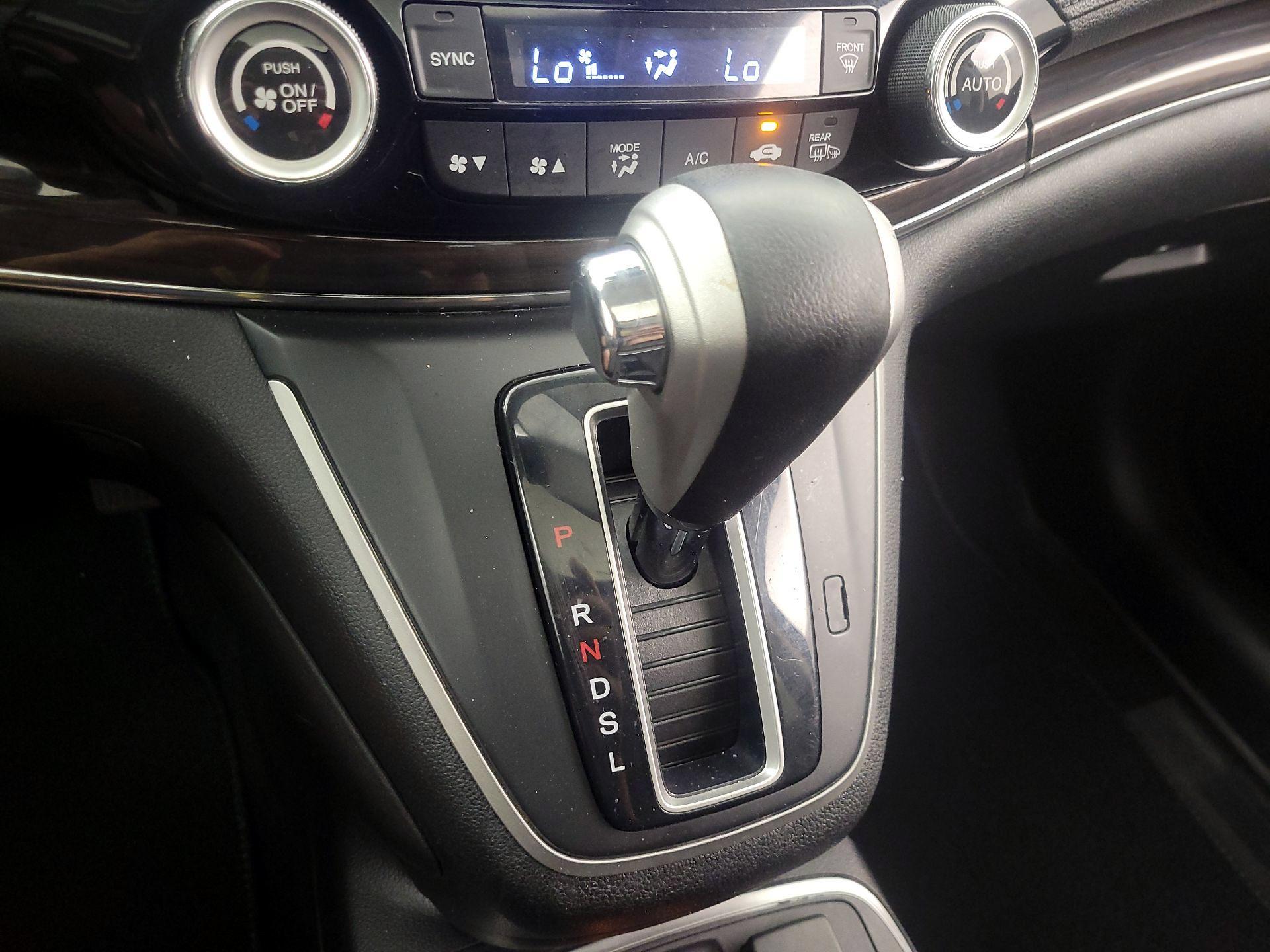 Thumbnail: 2016 Honda CR-V - 17