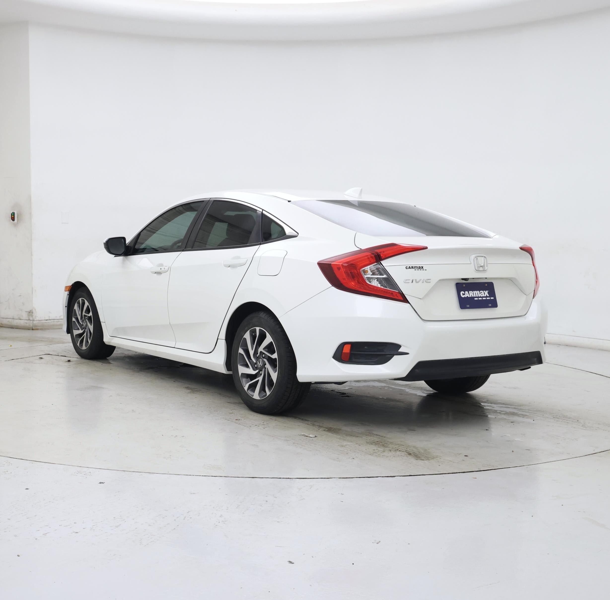 Thumbnail: 2018 Honda Civic - 2