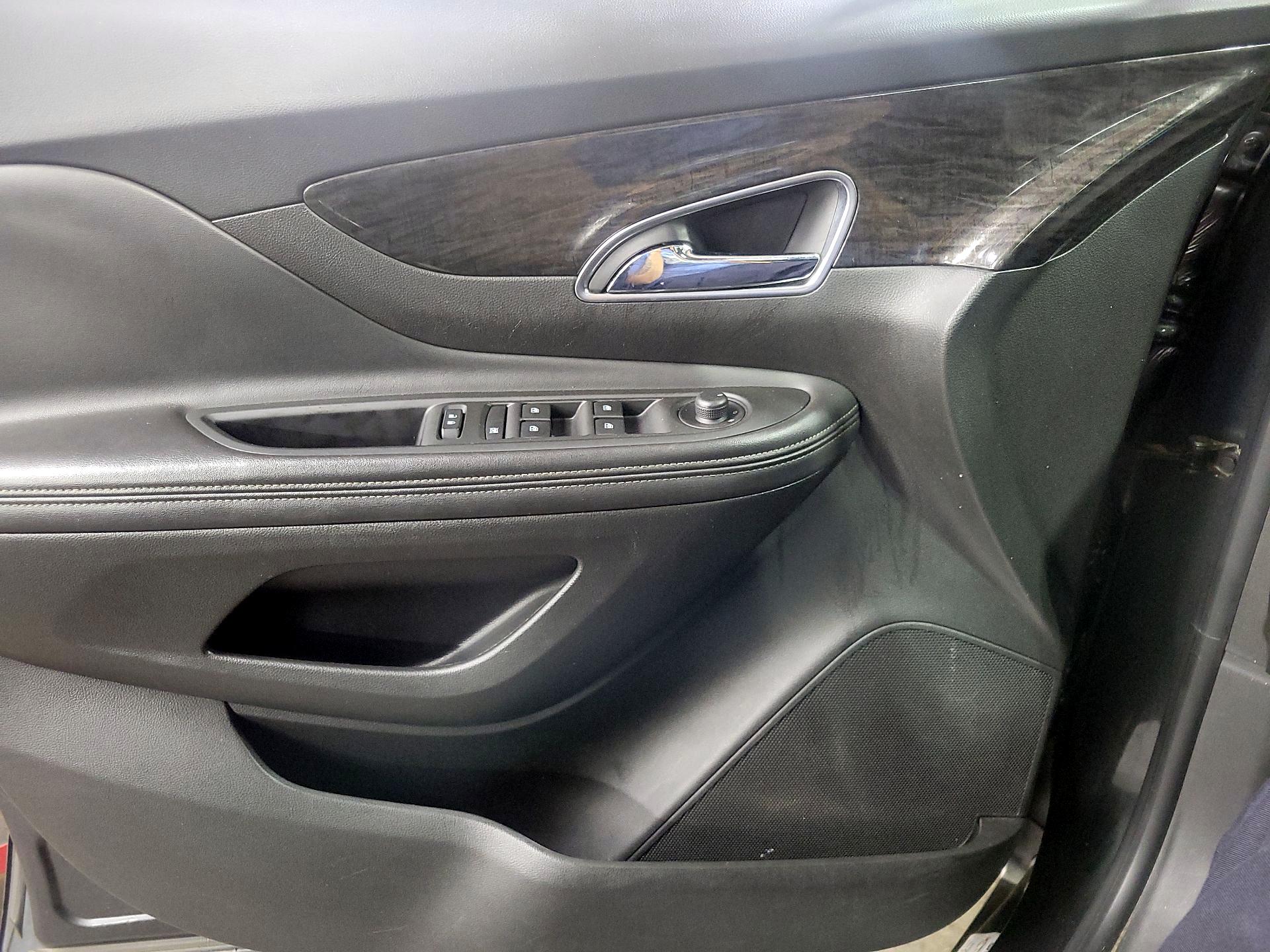Thumbnail: 2016 Buick Encore - 12
