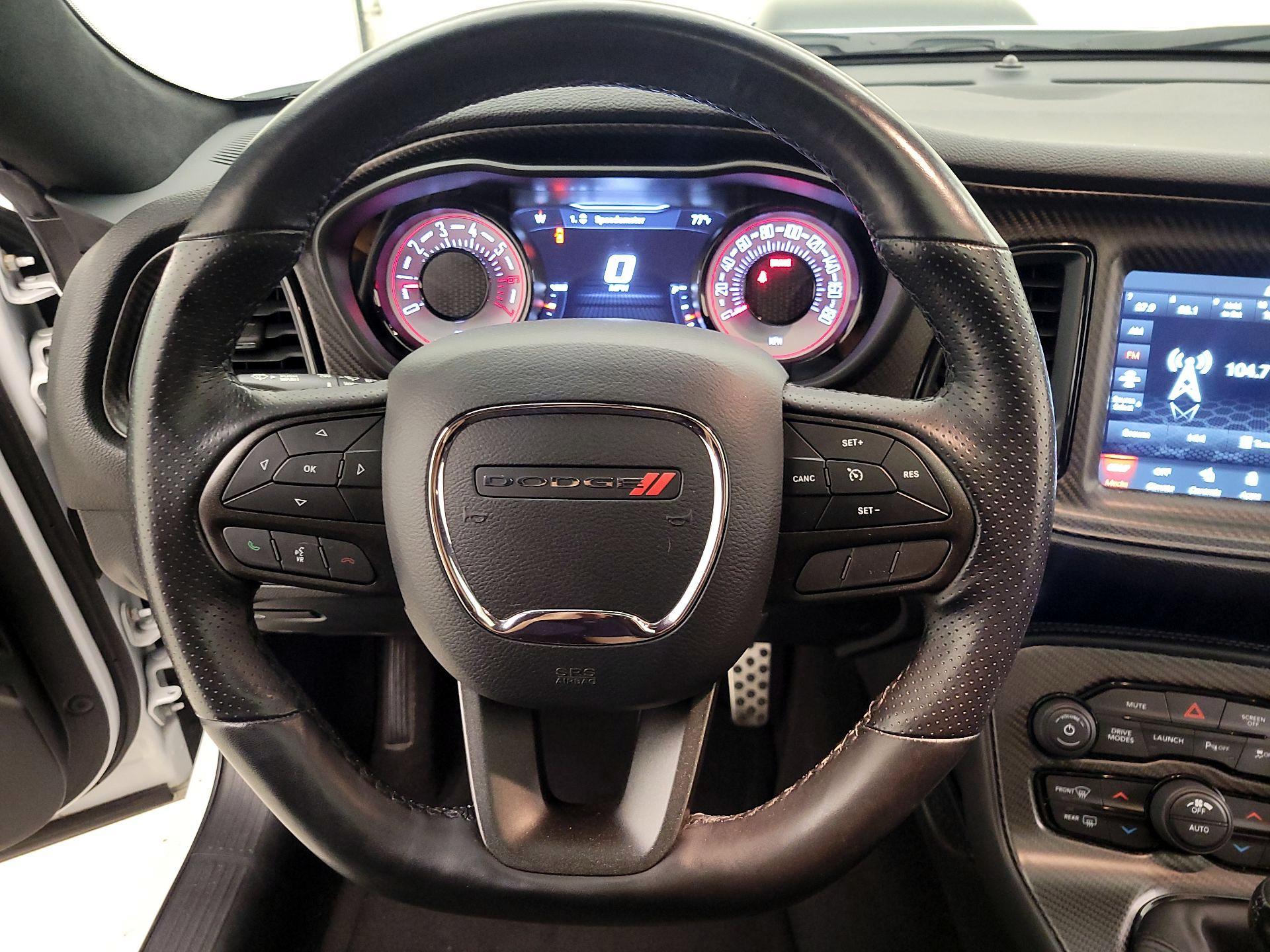 Thumbnail: 2020 Dodge Challenger - 10