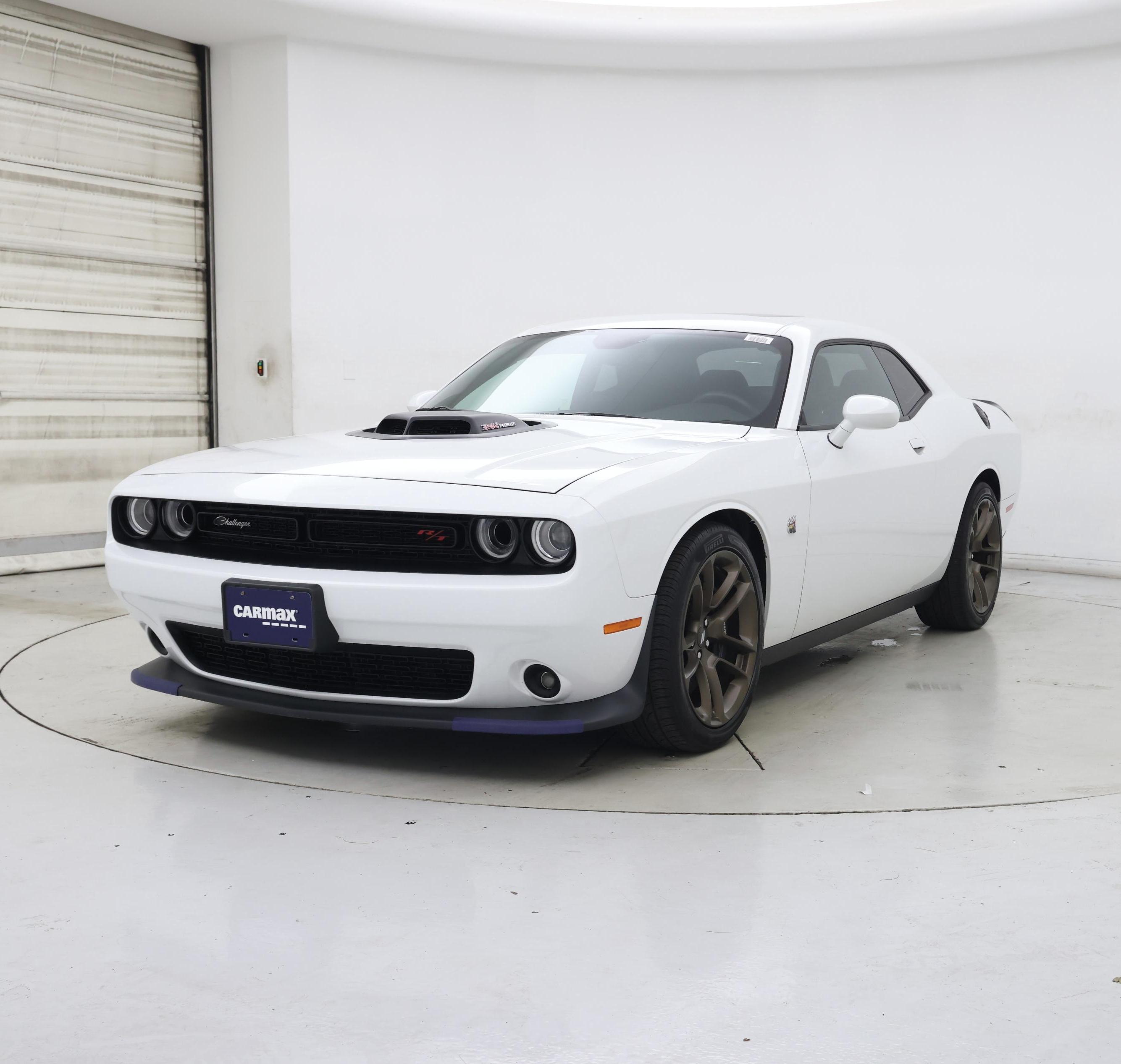 Thumbnail: 2020 Dodge Challenger - 4