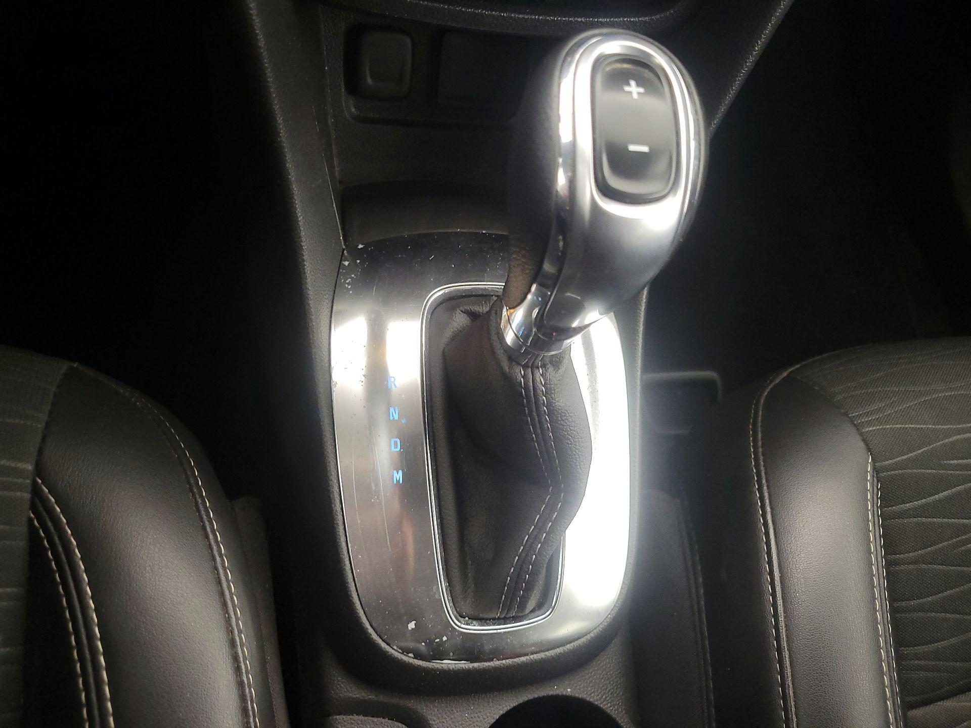 Thumbnail: 2016 Buick Encore - 17