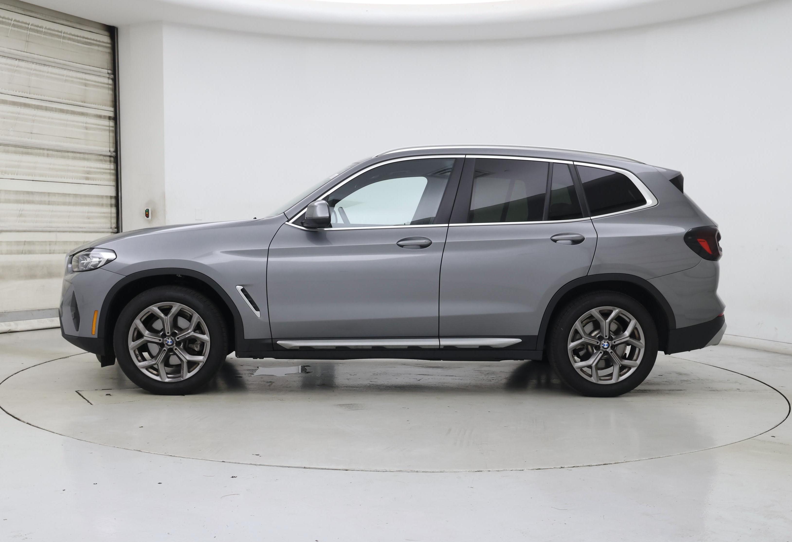 Thumbnail: 2023 BMW X3 - 3