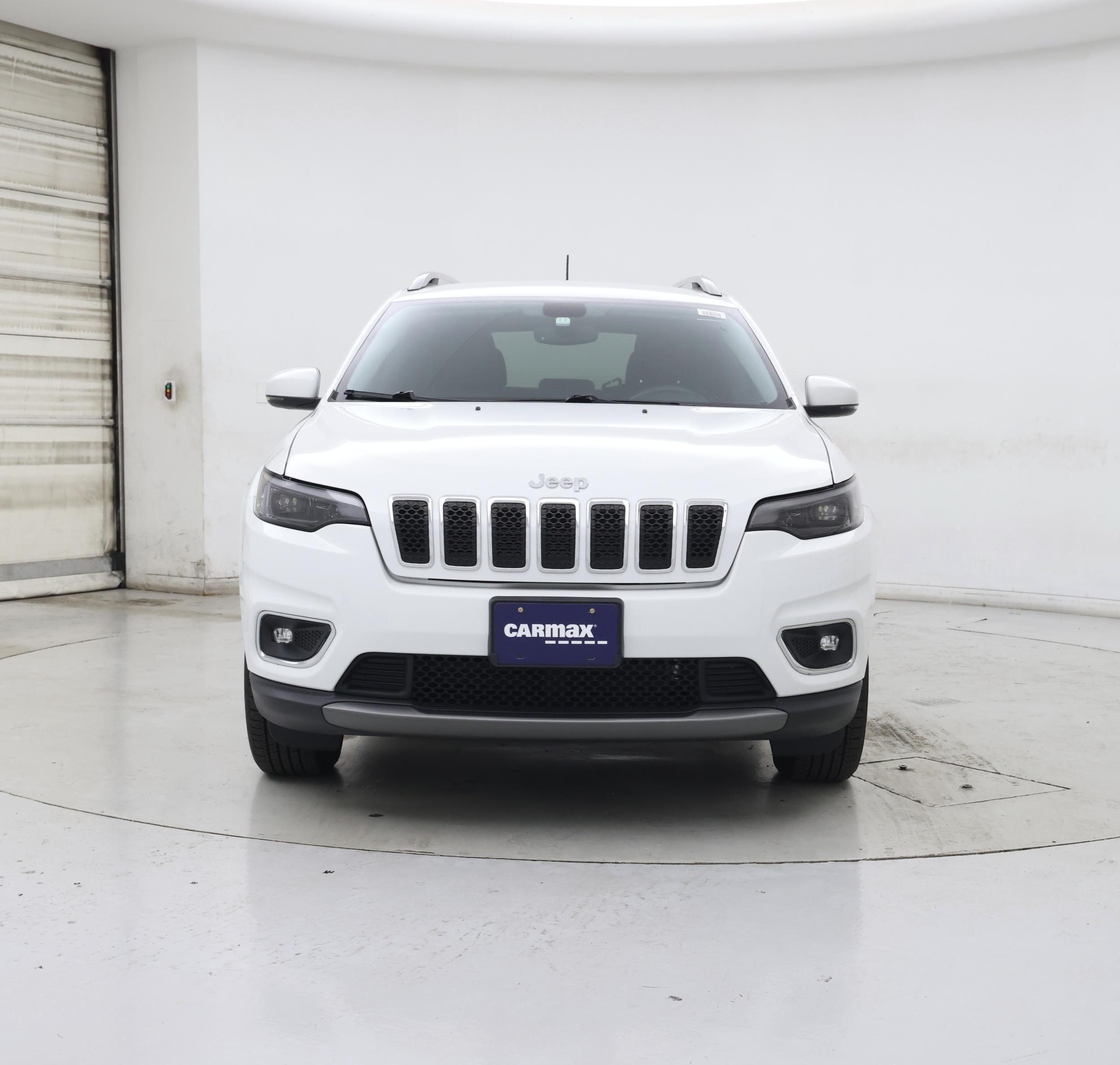 Thumbnail: 2019 Jeep Cherokee - 5
