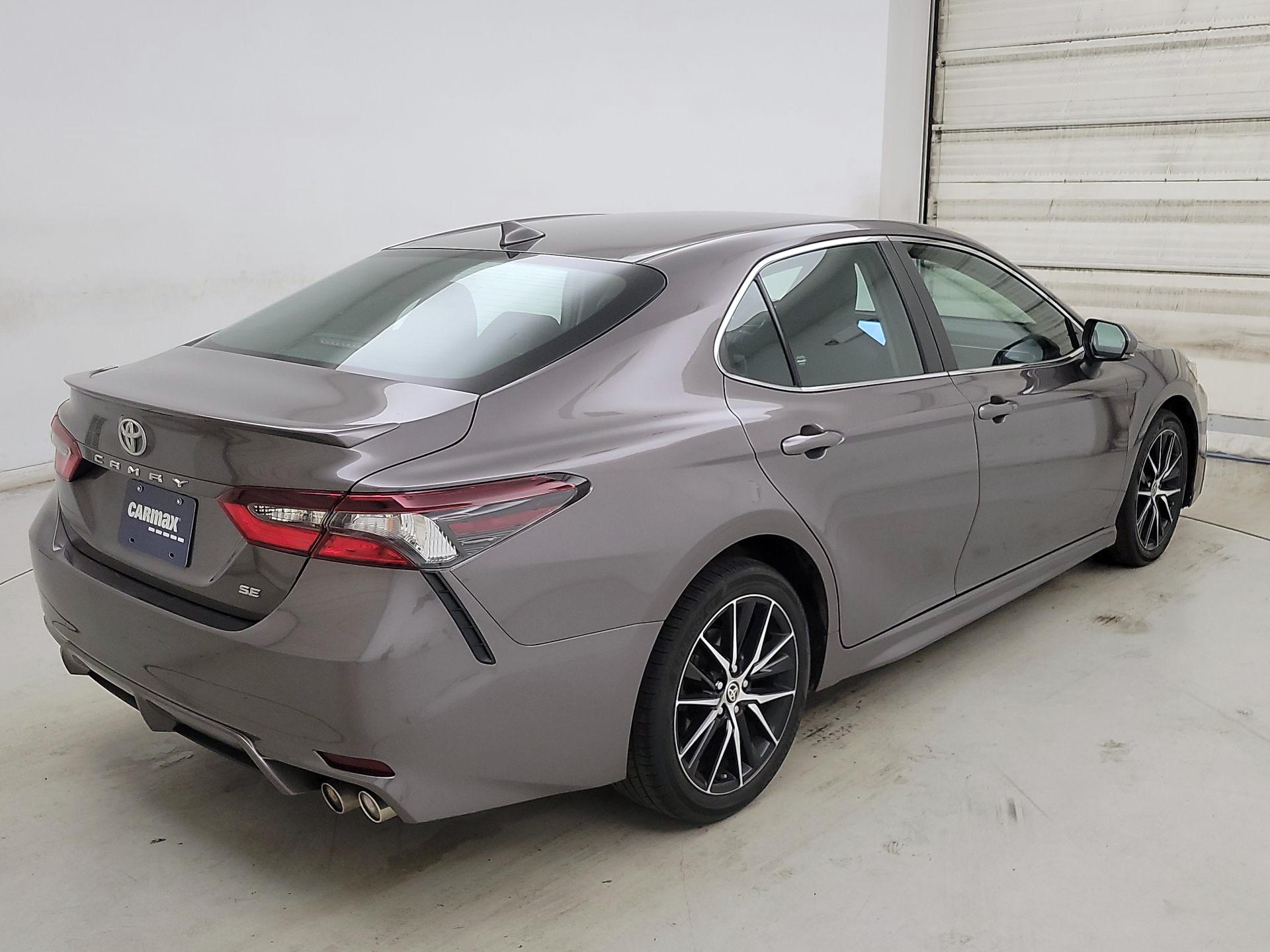 Thumbnail: 2022 Toyota Camry - 5
