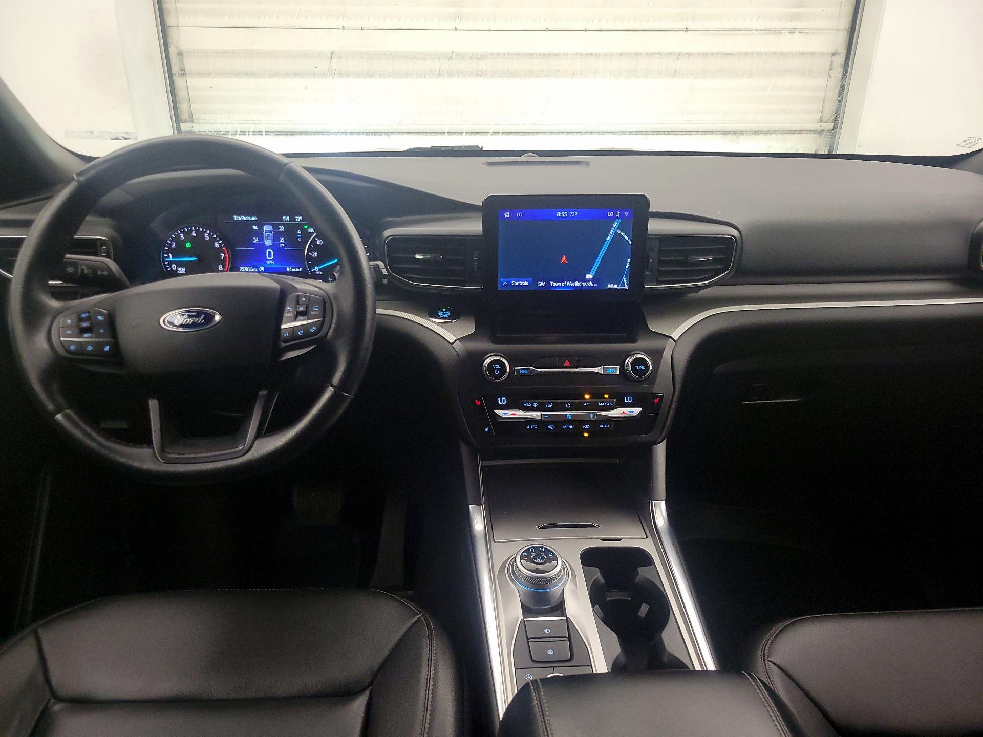 Thumbnail: 2020 Ford Explorer - 9