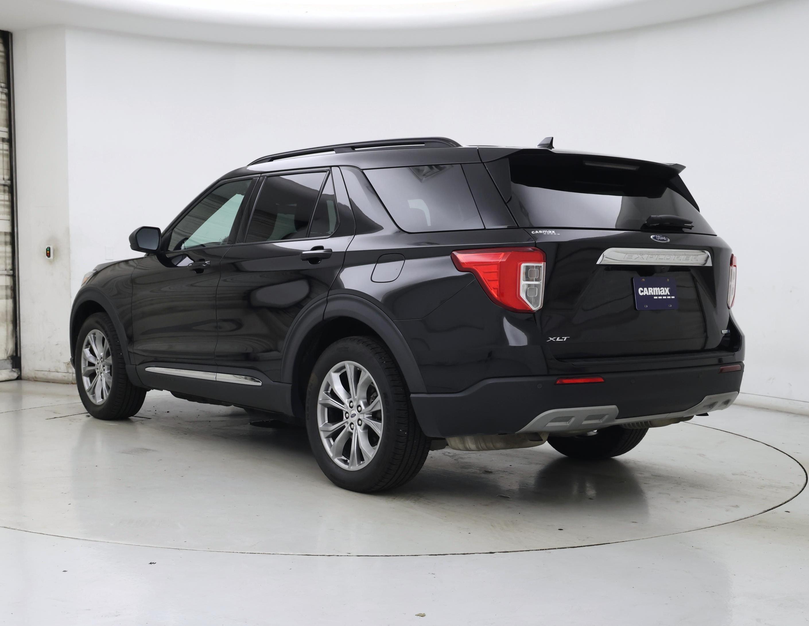 Thumbnail: 2020 Ford Explorer - 2
