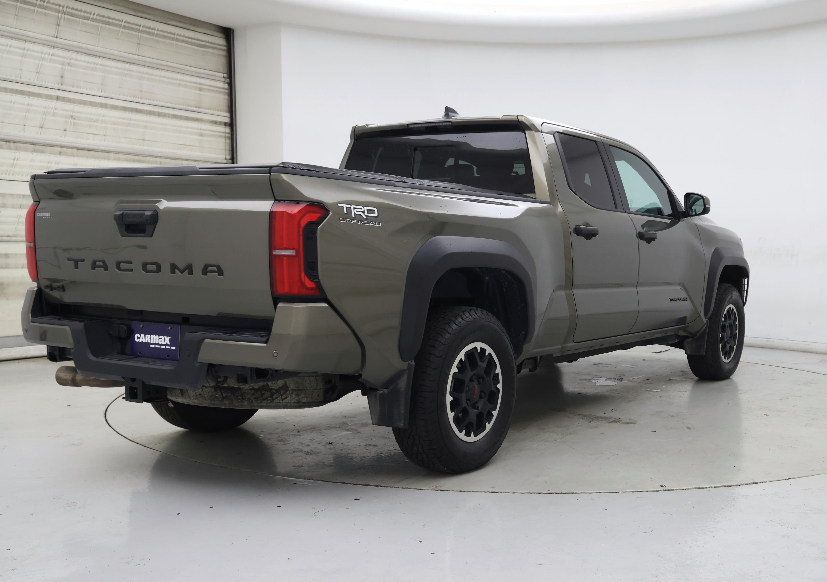 Thumbnail: 2024 Toyota Tacoma - 8