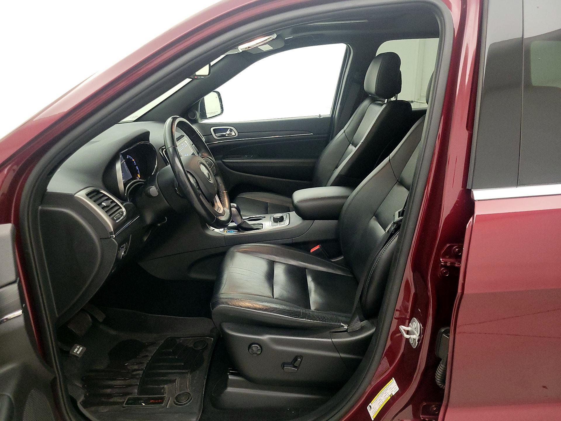 Thumbnail: 2020 Jeep Grand Cherokee - 11