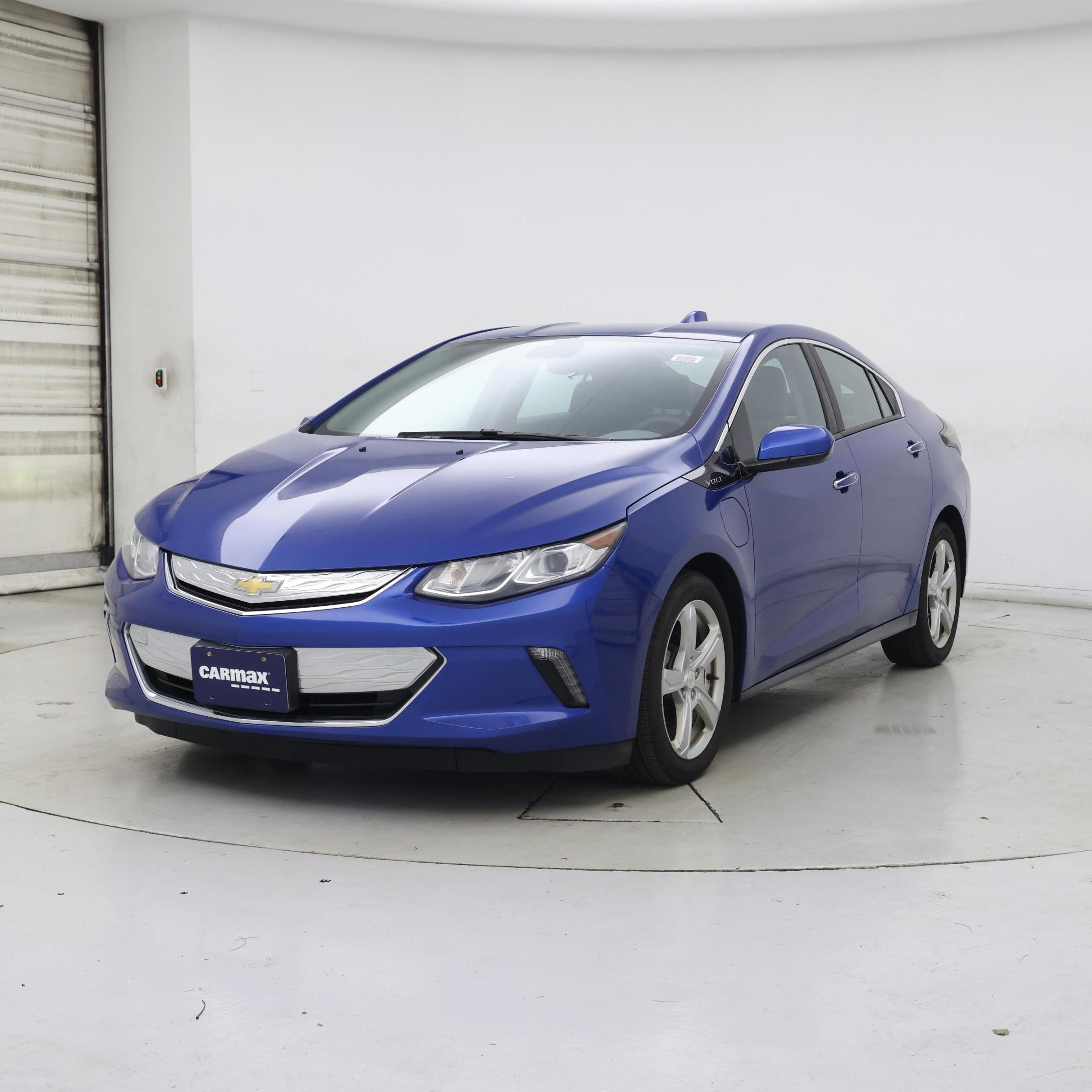 Thumbnail: 2016 Chevrolet Volt - 4
