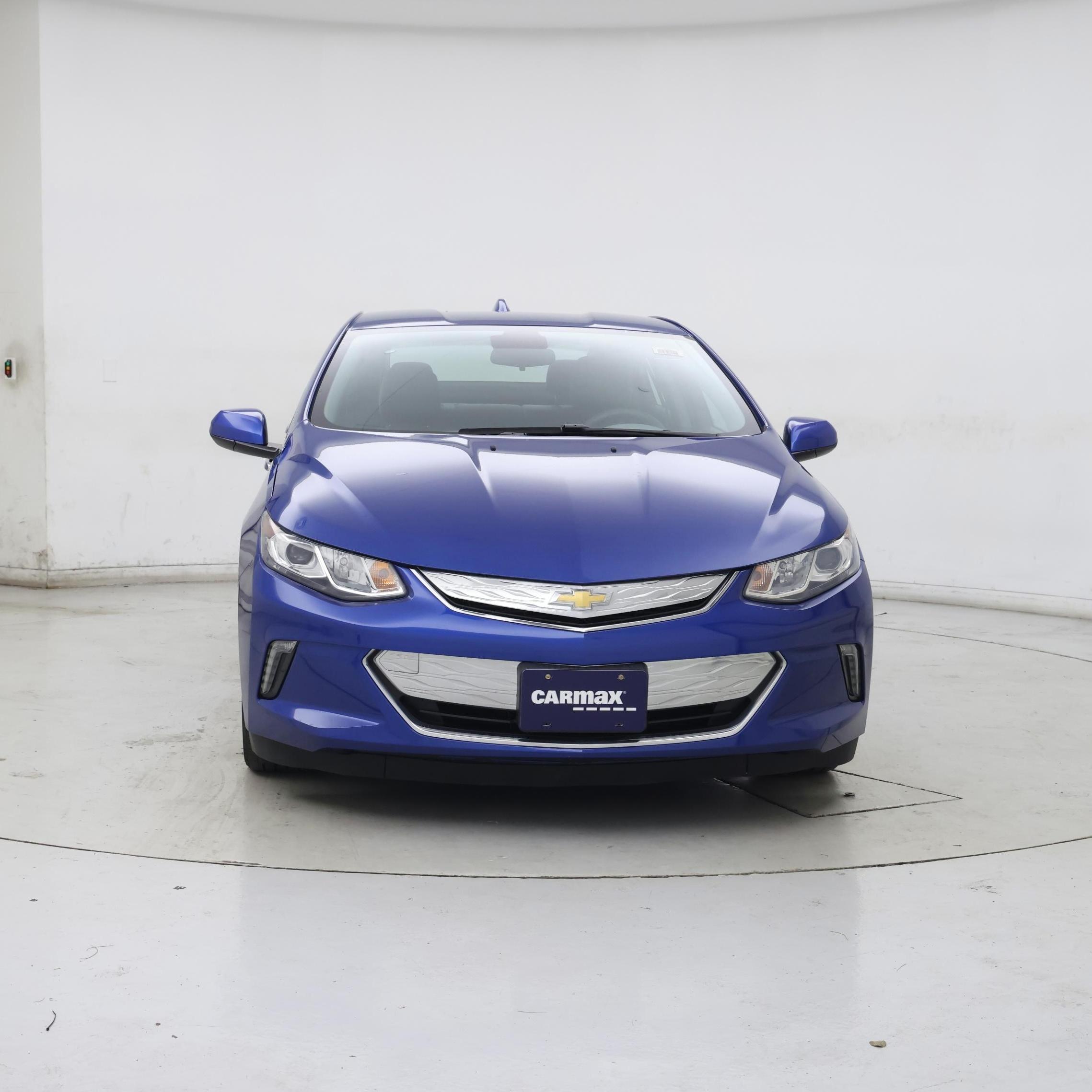 Thumbnail: 2016 Chevrolet Volt - 5