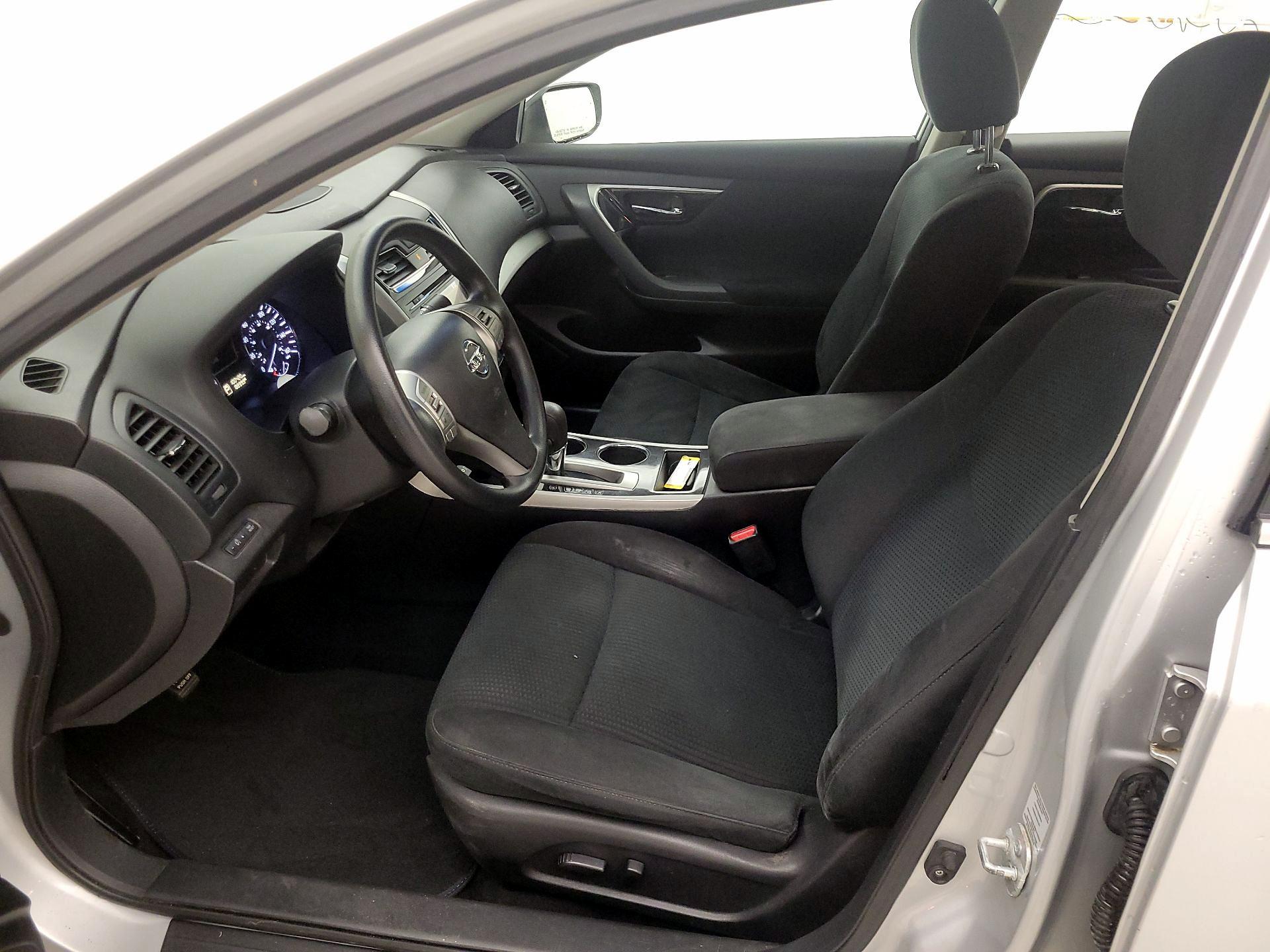 Thumbnail: 2014 Nissan Altima - 11