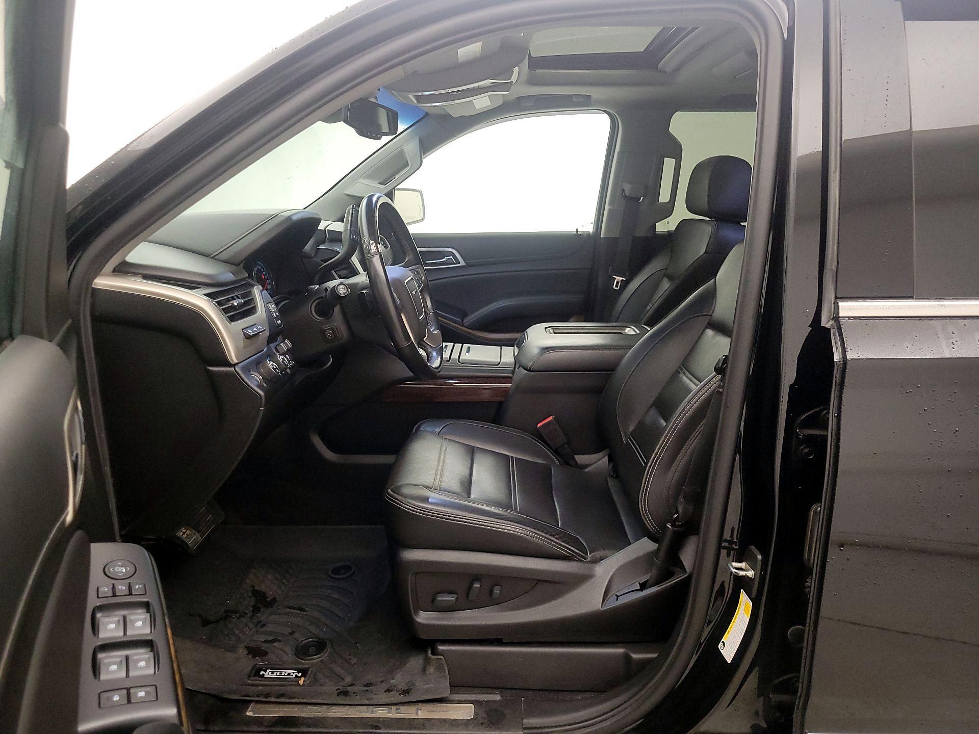Thumbnail: 2019 GMC Yukon - 11
