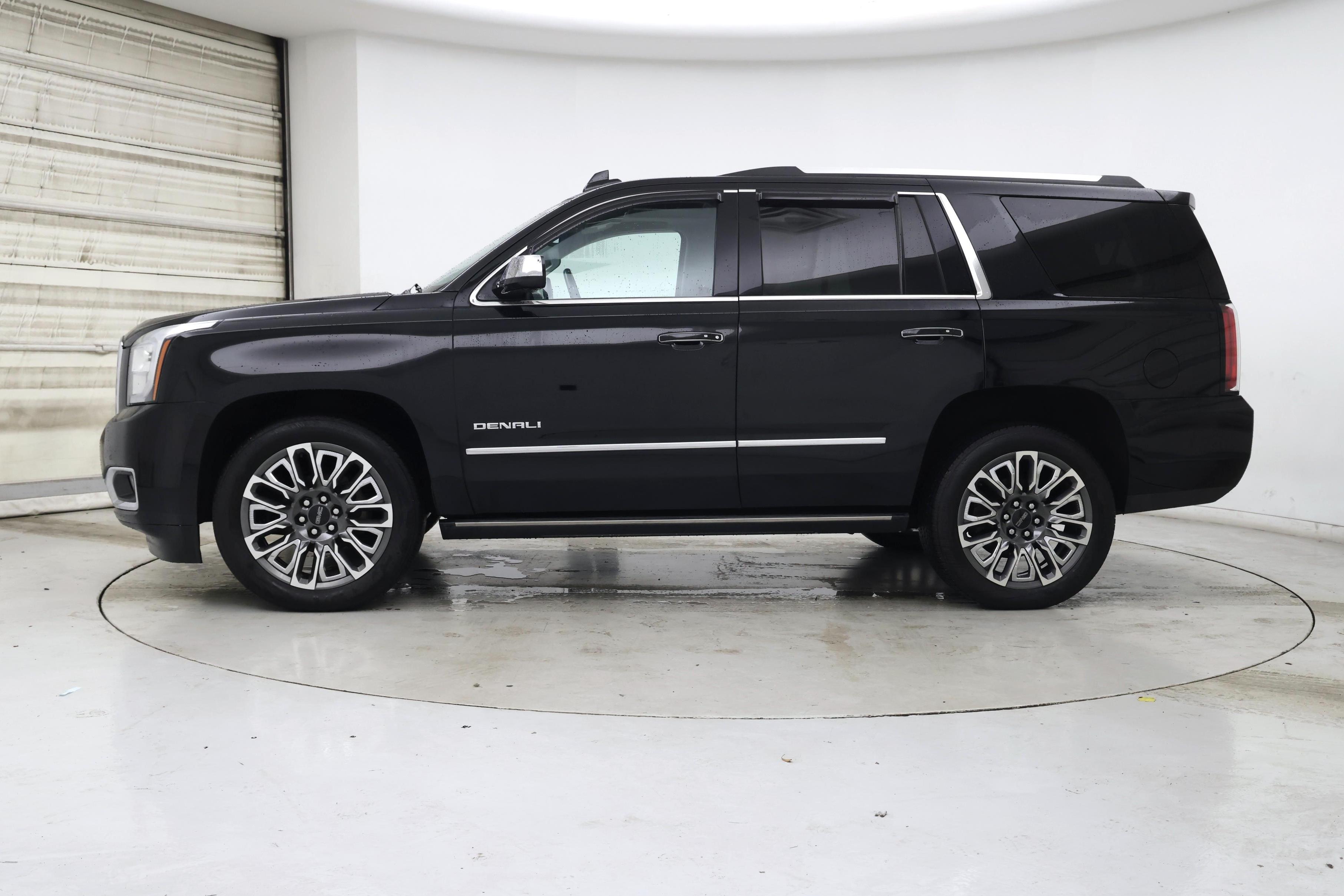 Thumbnail: 2019 GMC Yukon - 3