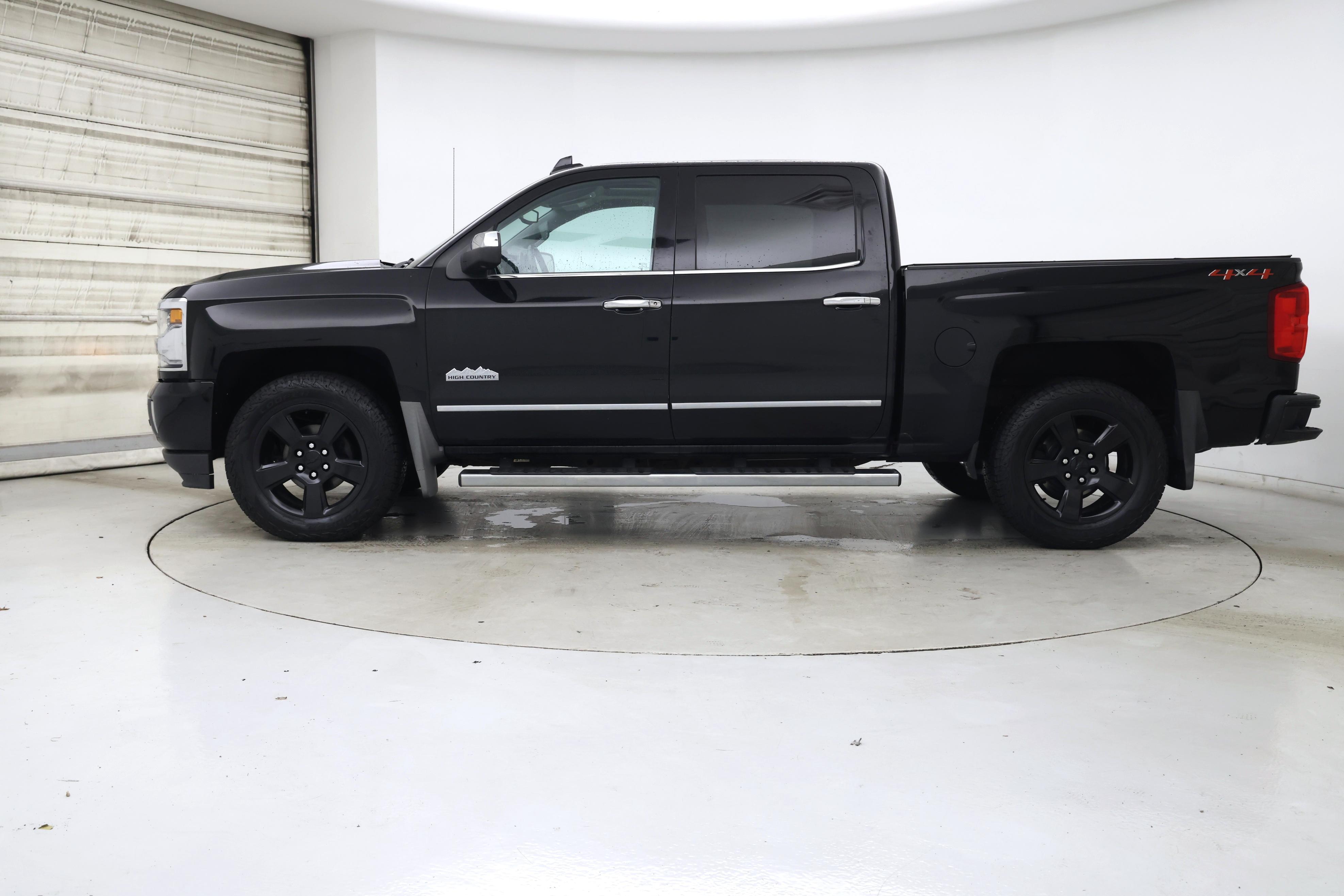 Thumbnail: 2018 Chevrolet Silverado 1500 - 3