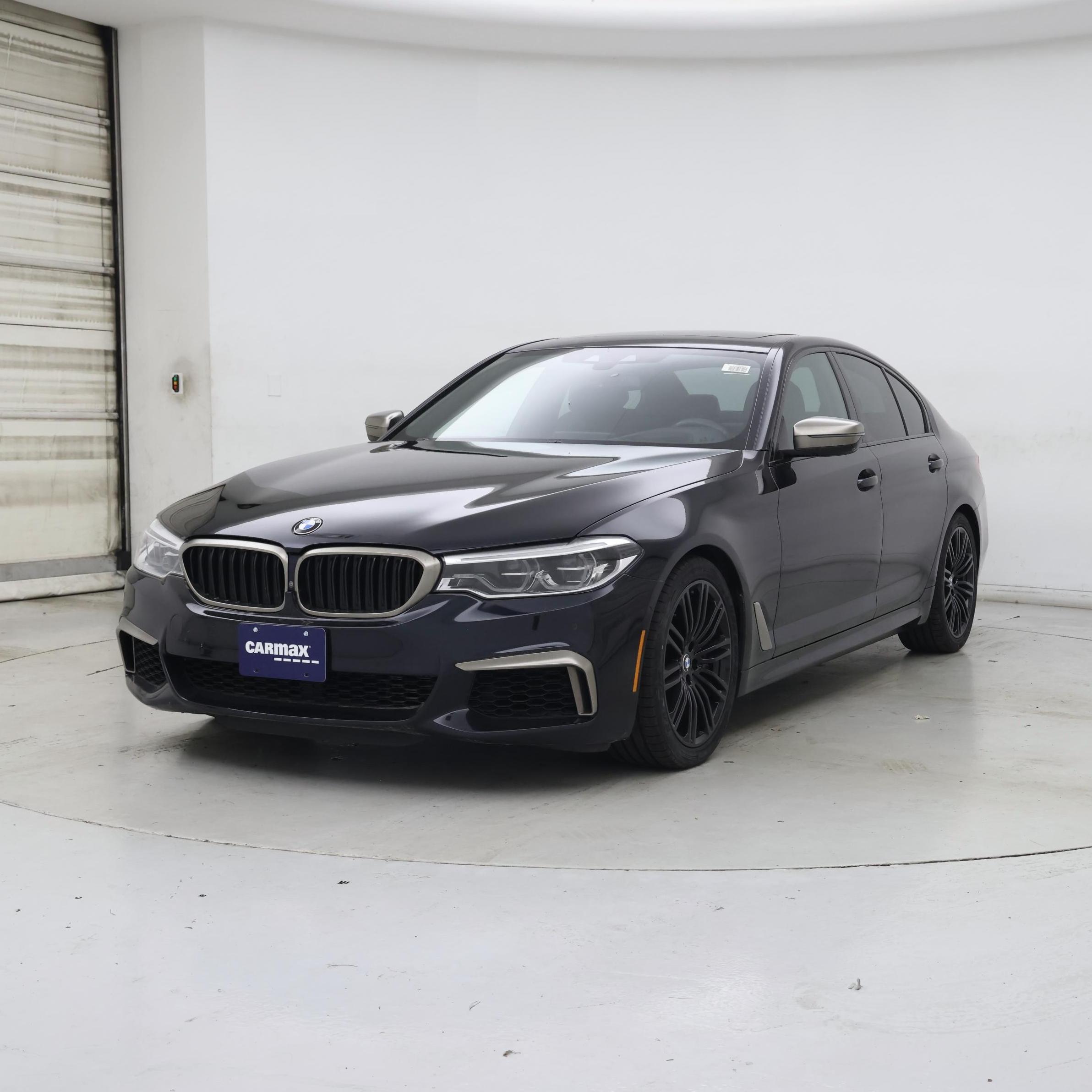Thumbnail: 2019 BMW 5 Series - 4
