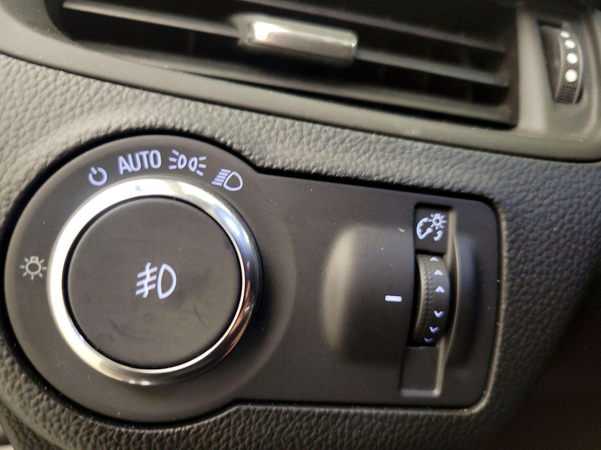 Thumbnail: 2017 Buick Envision - 13