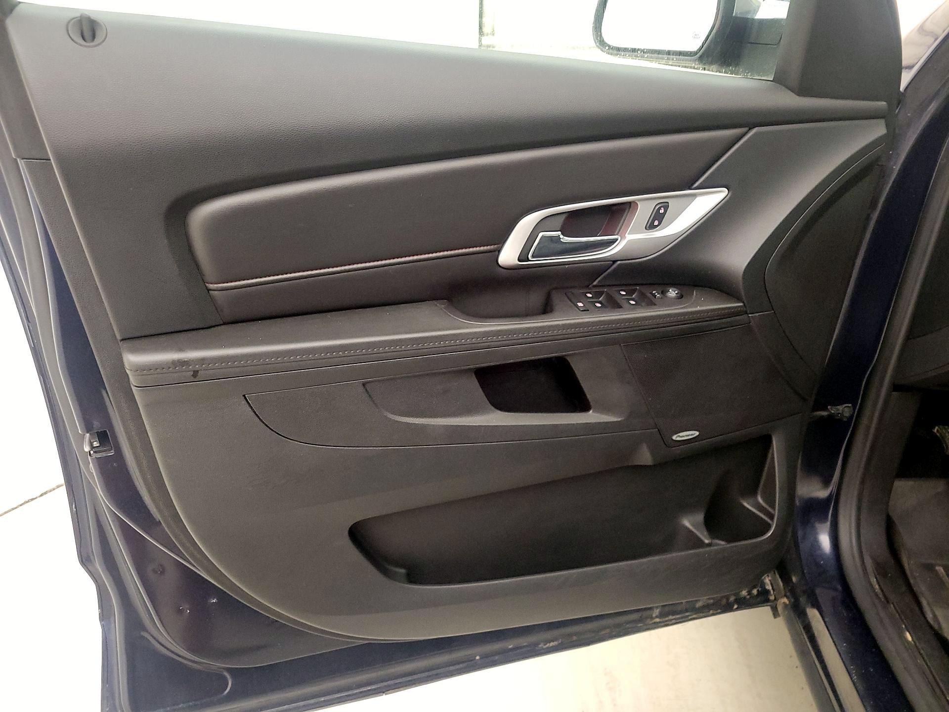 Thumbnail: 2017 GMC Terrain - 12