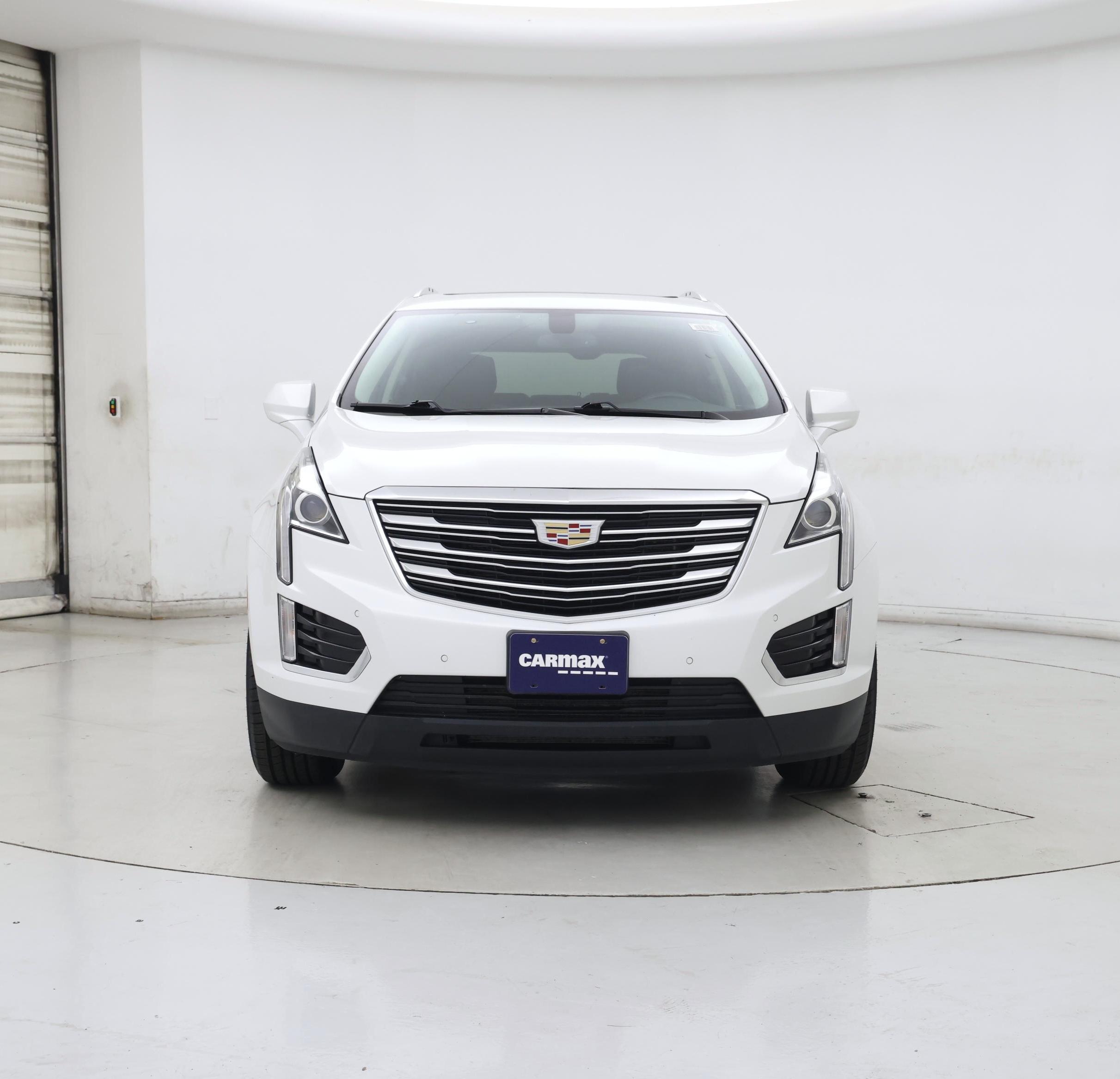 Thumbnail: 2017 Cadillac XT5 - 5