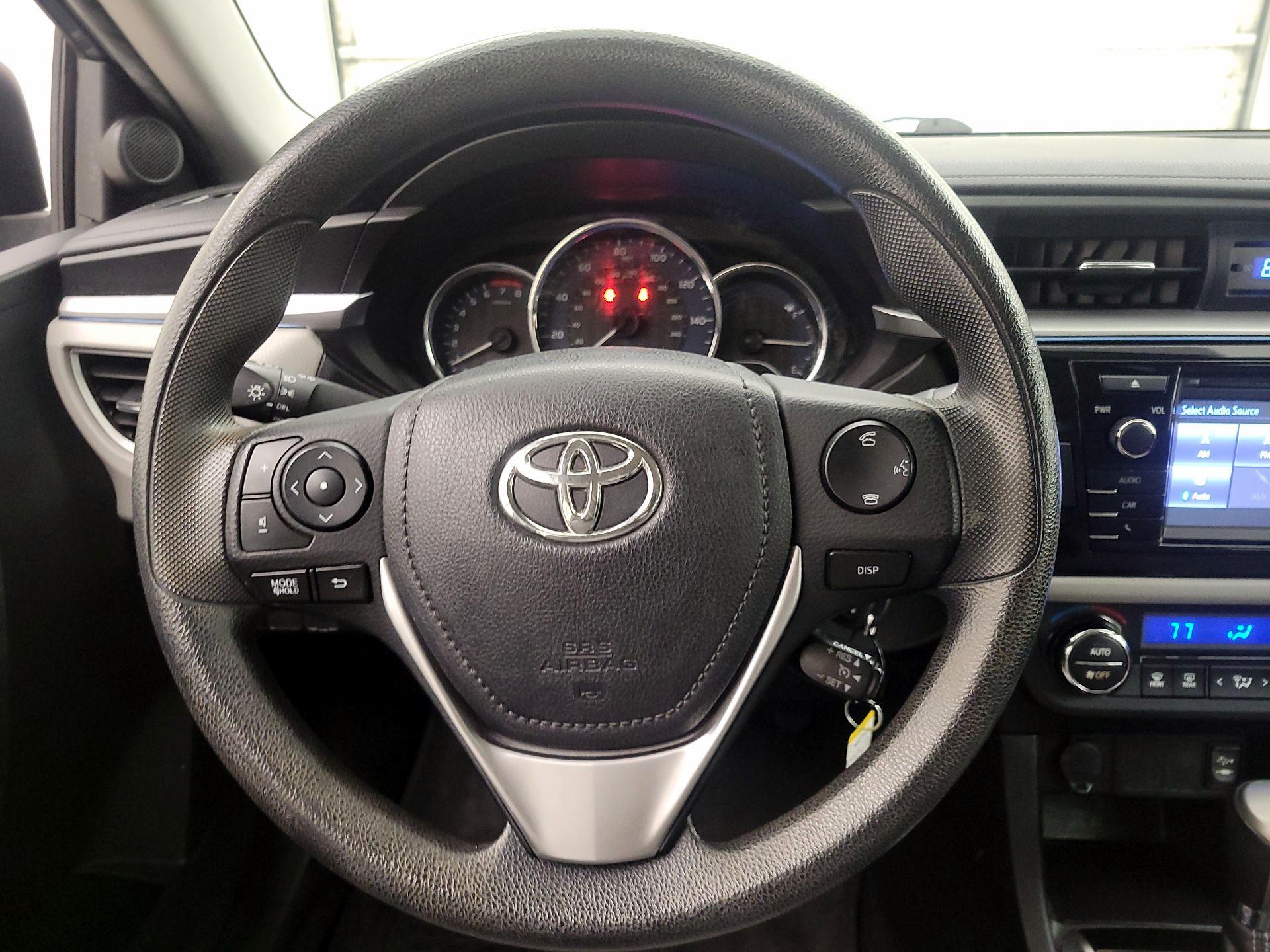 Thumbnail: 2014 Toyota Corolla - 10