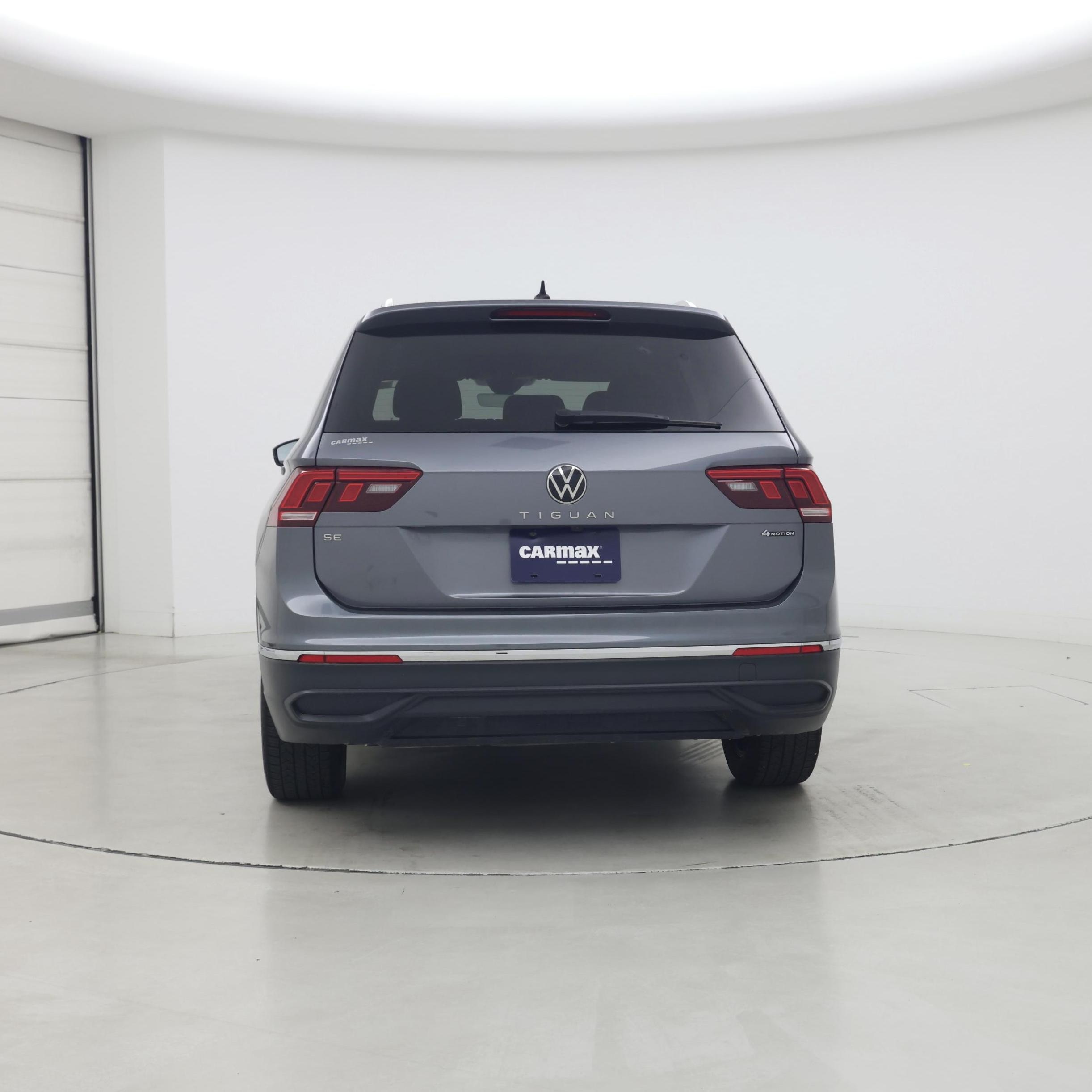 Thumbnail: 2022 Volkswagen Tiguan - 6
