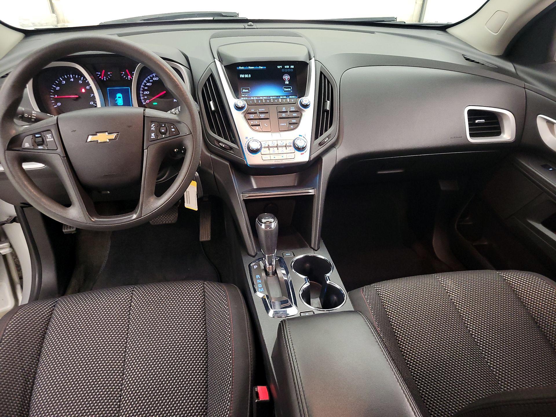 Thumbnail: 2017 Chevrolet Equinox - 9