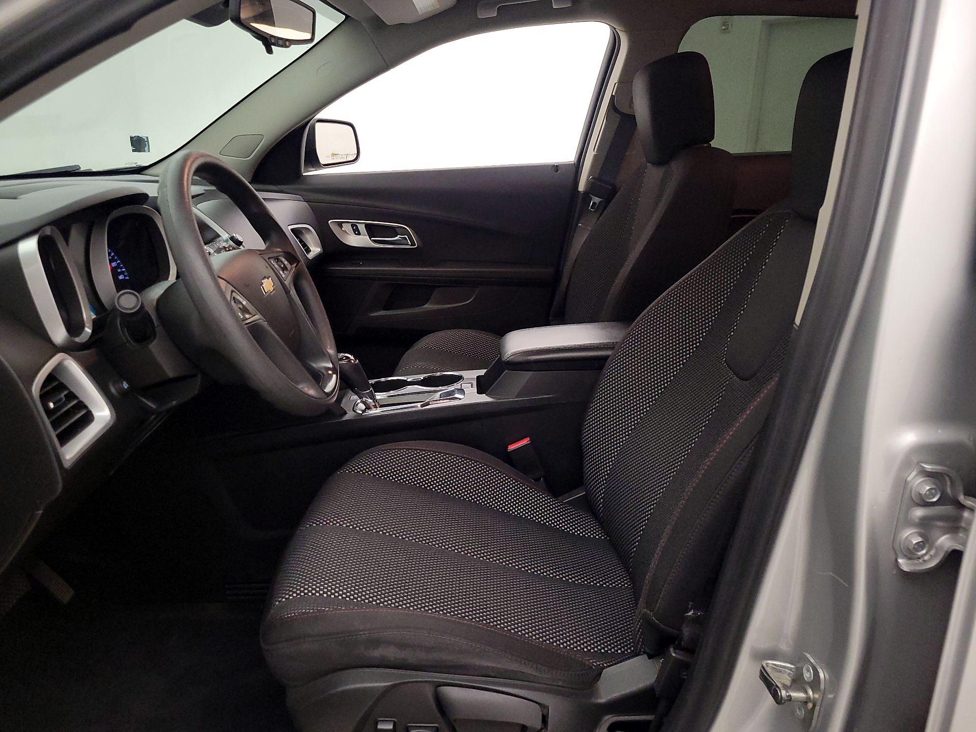 Thumbnail: 2017 Chevrolet Equinox - 11