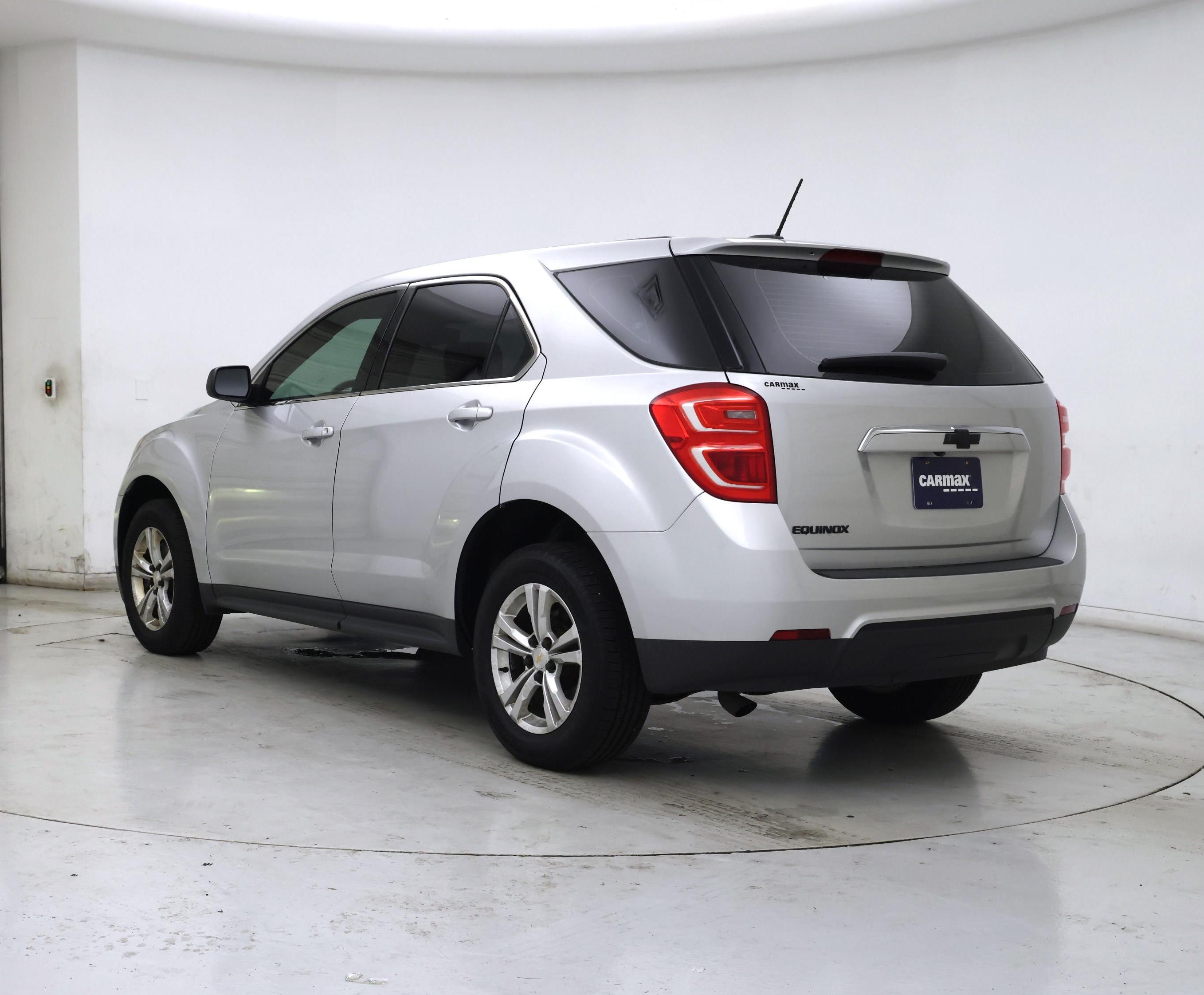 Thumbnail: 2017 Chevrolet Equinox - 2