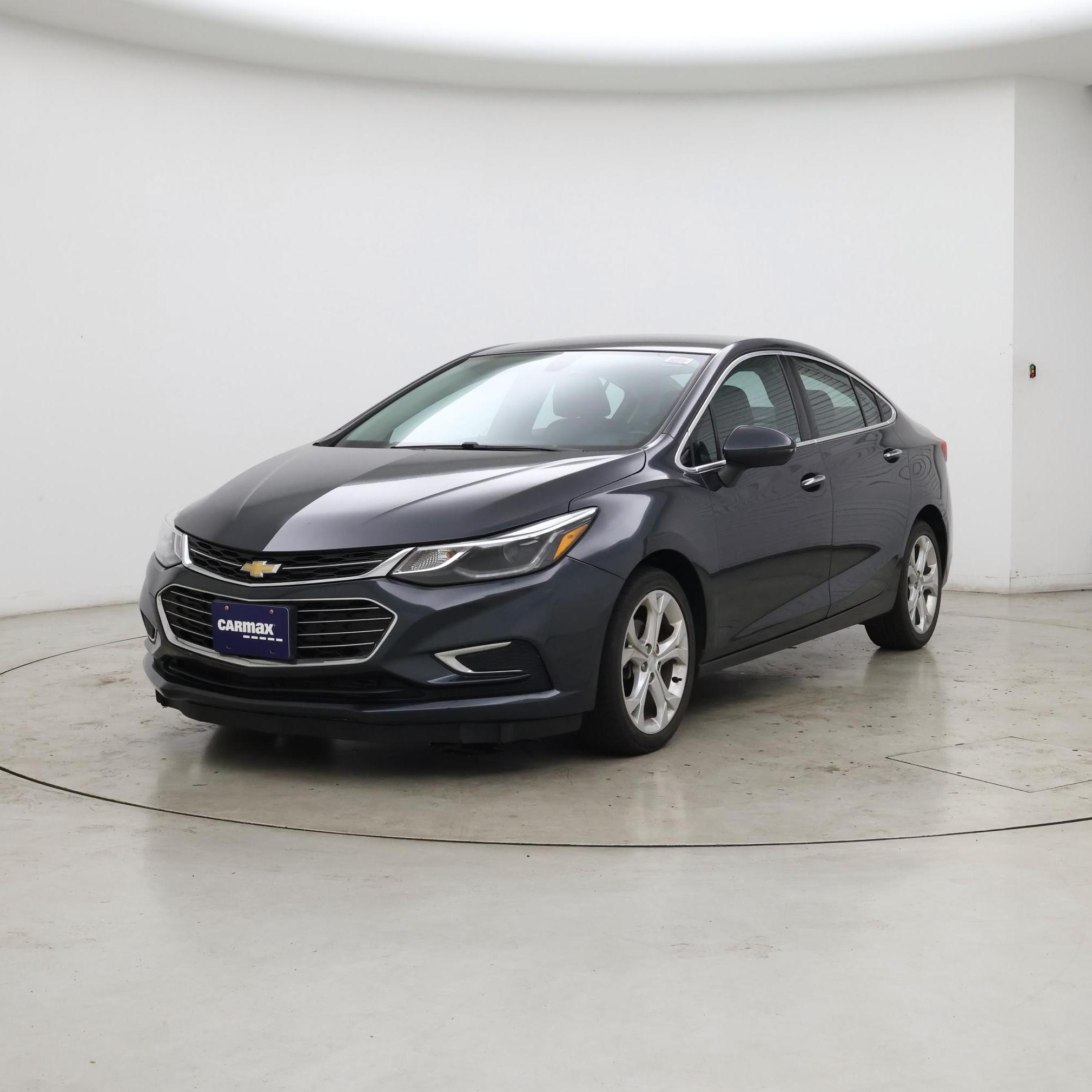 Thumbnail: 2017 Chevrolet Cruze - 4